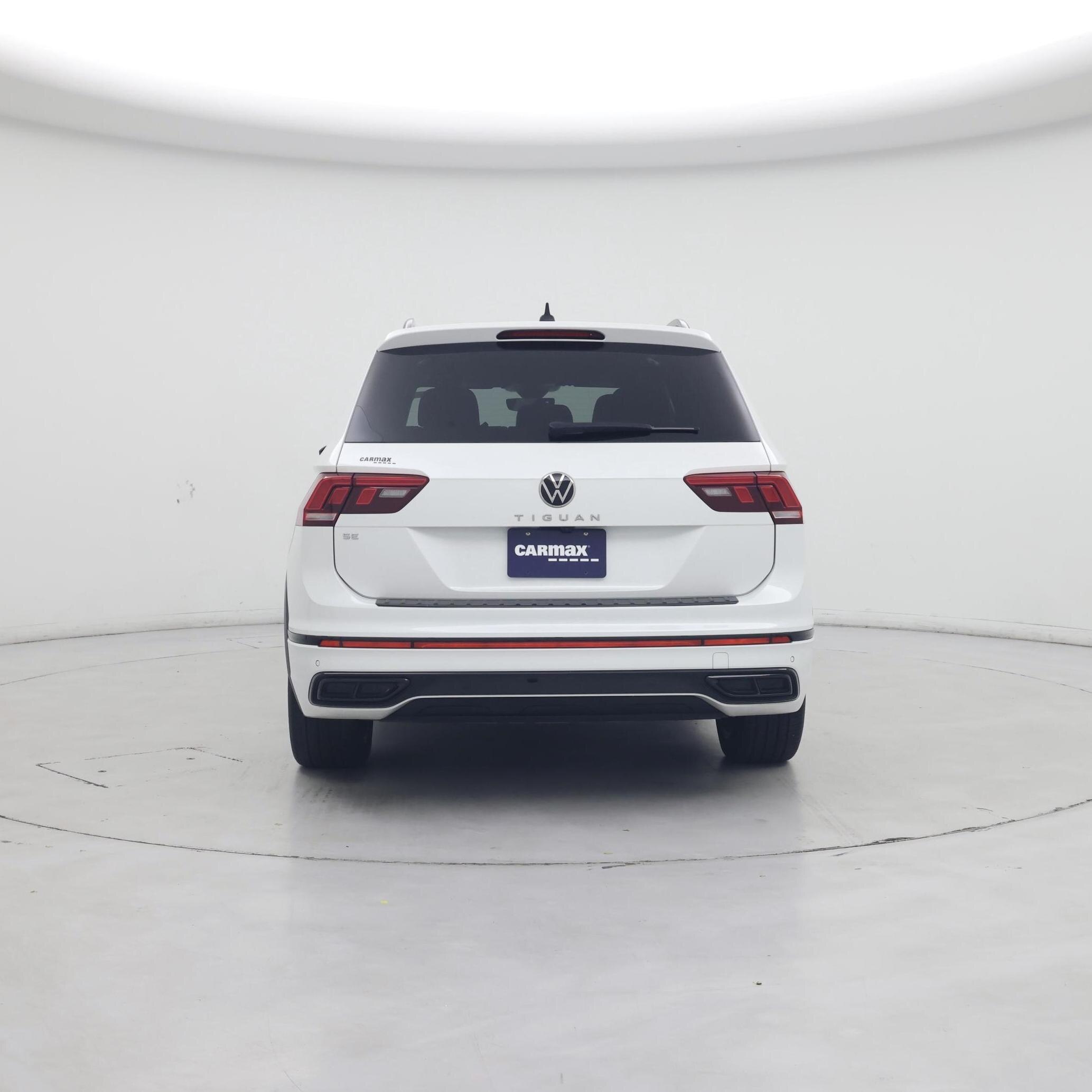 Thumbnail: 2023 Volkswagen Tiguan - 6