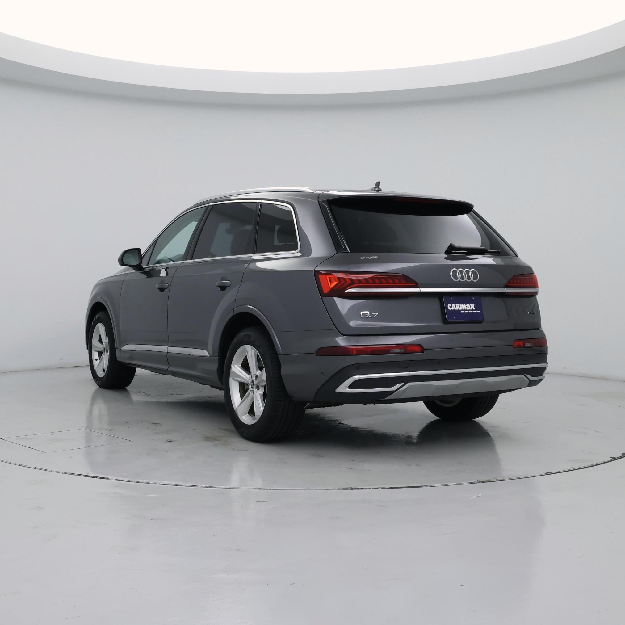 Thumbnail: 2023 Audi Q7 - 2