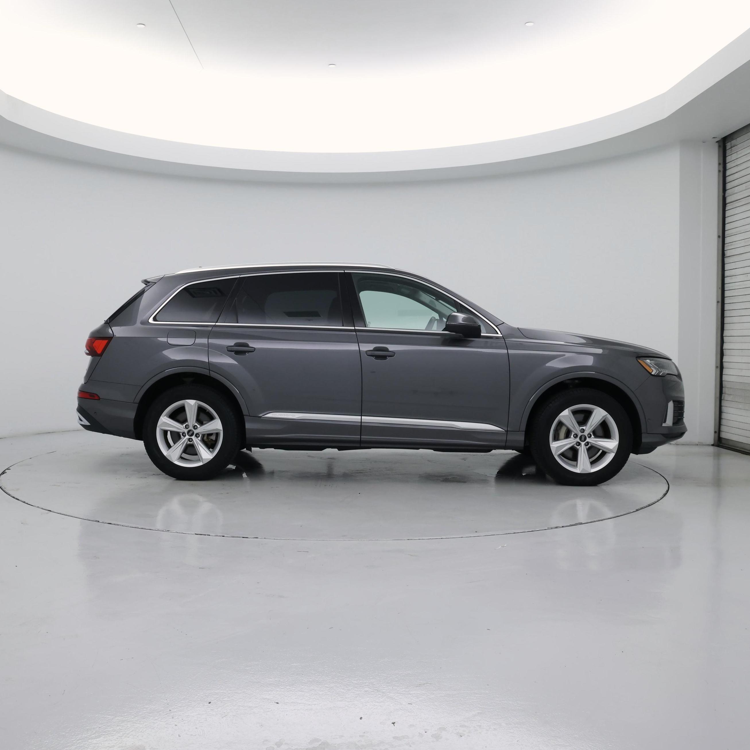 Thumbnail: 2023 Audi Q7 - 7