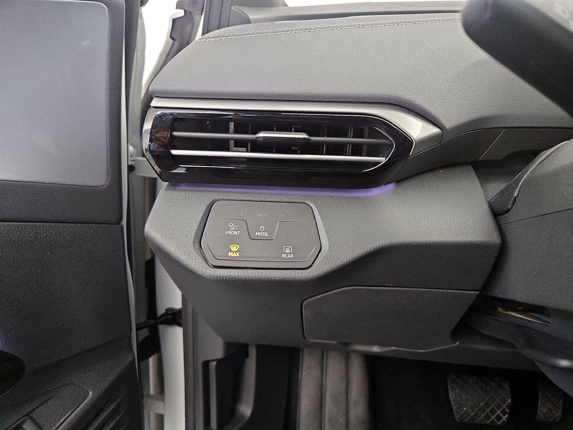 Thumbnail: 2023 Volkswagen ID.4 - 13