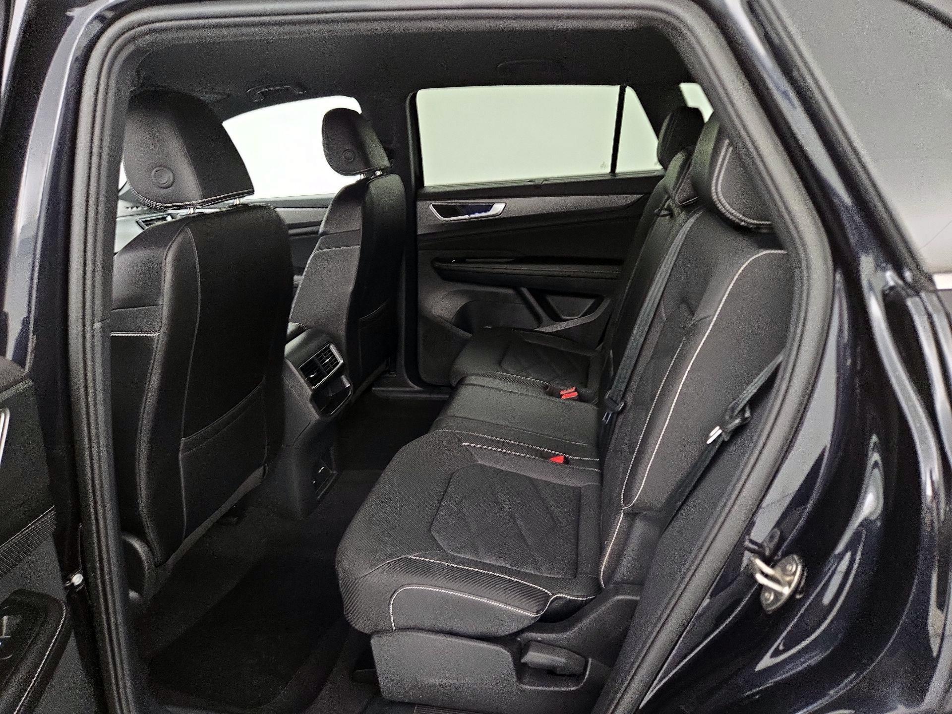 Thumbnail: 2024 Volkswagen Atlas - 19