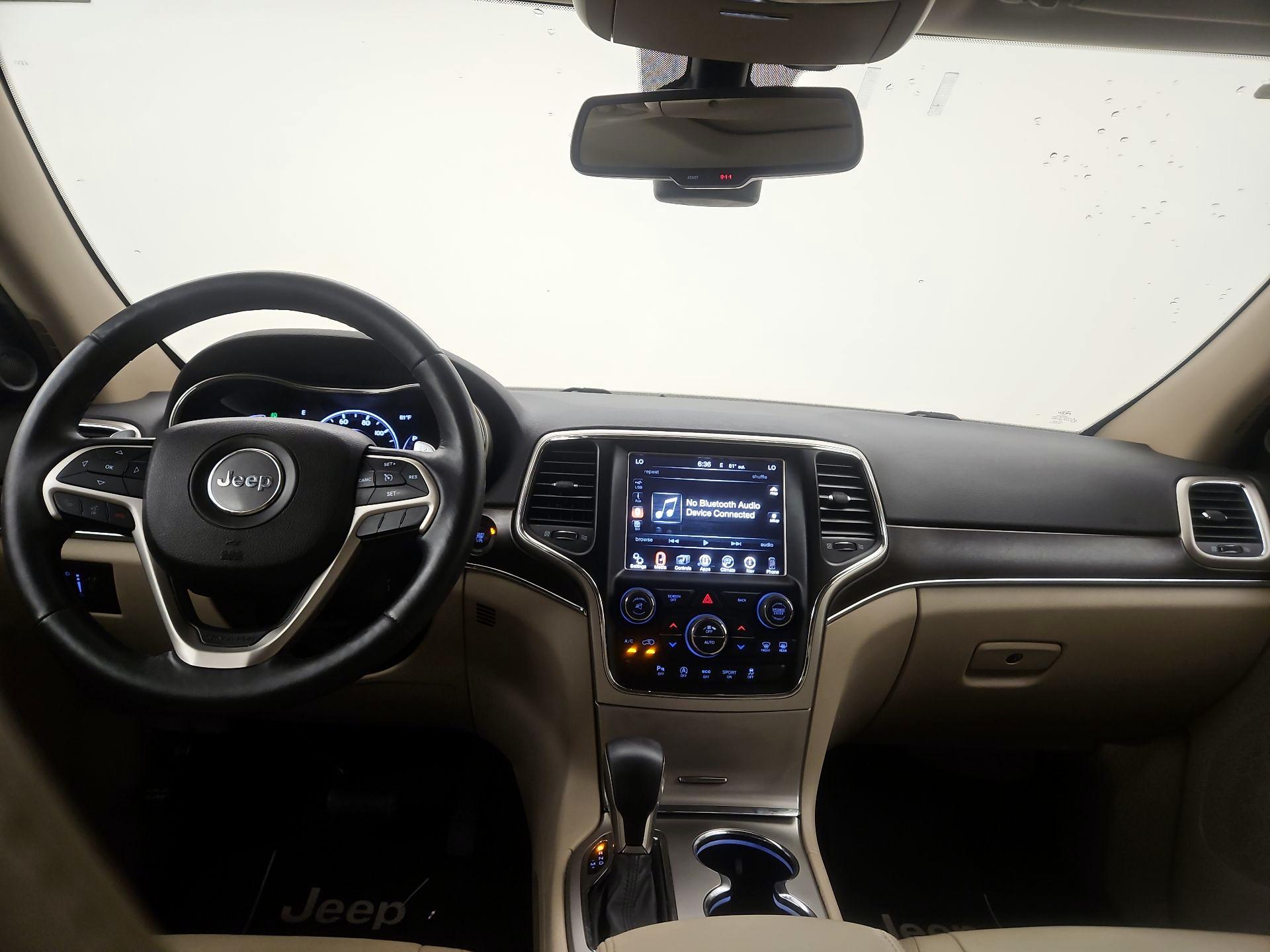 Thumbnail: 2016 Jeep Grand Cherokee - 9