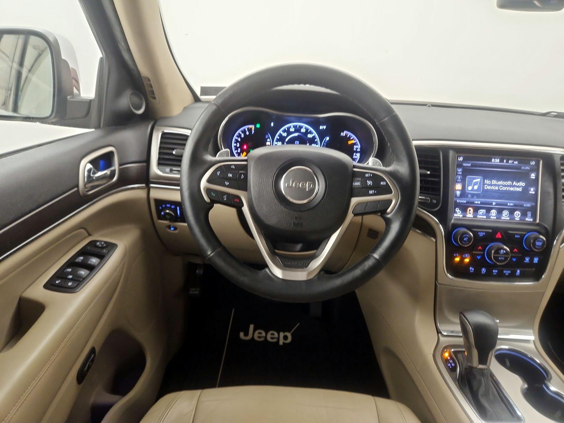 Thumbnail: 2016 Jeep Grand Cherokee - 10
