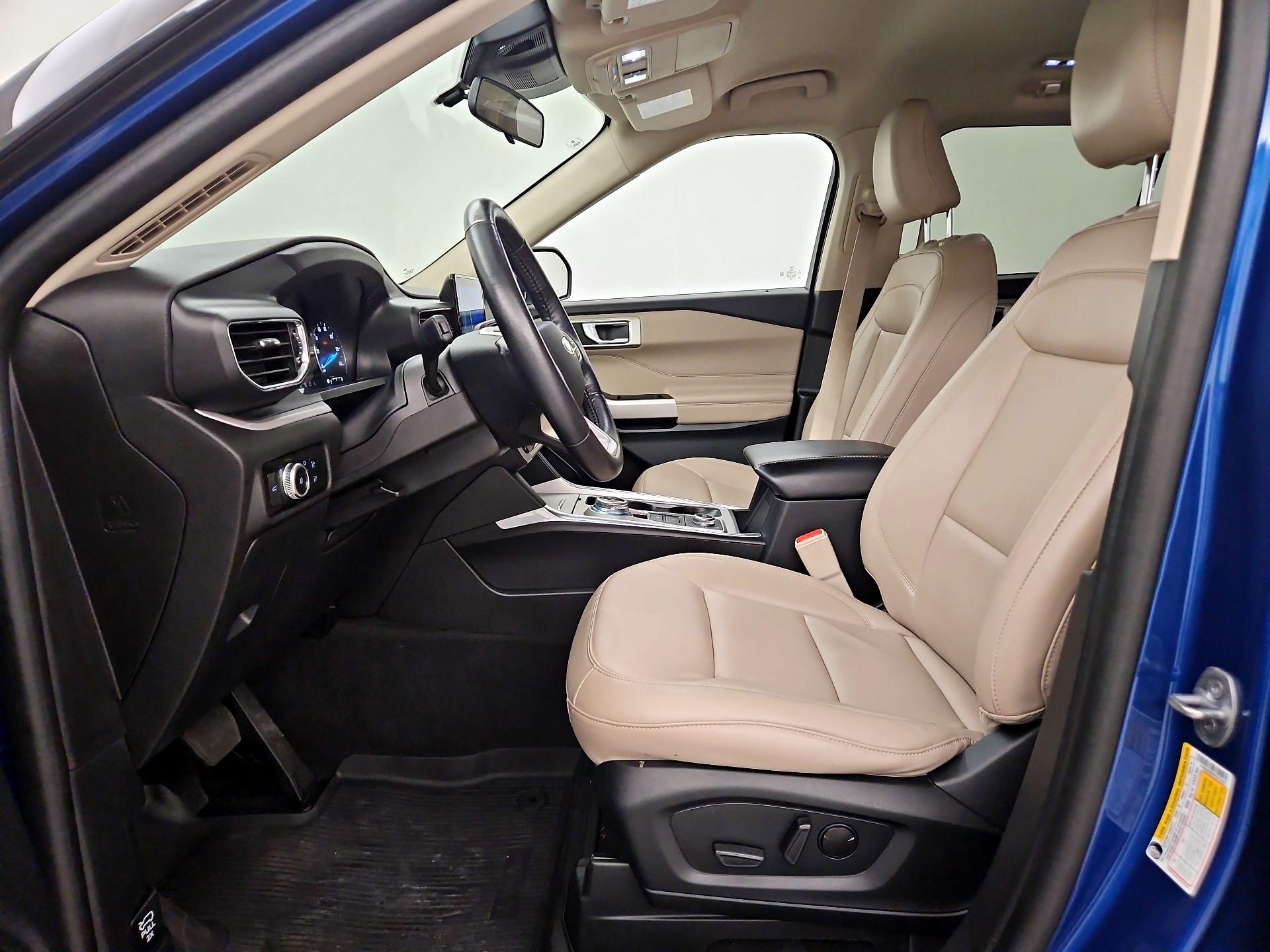 Thumbnail: 2023 Ford Explorer - 11
