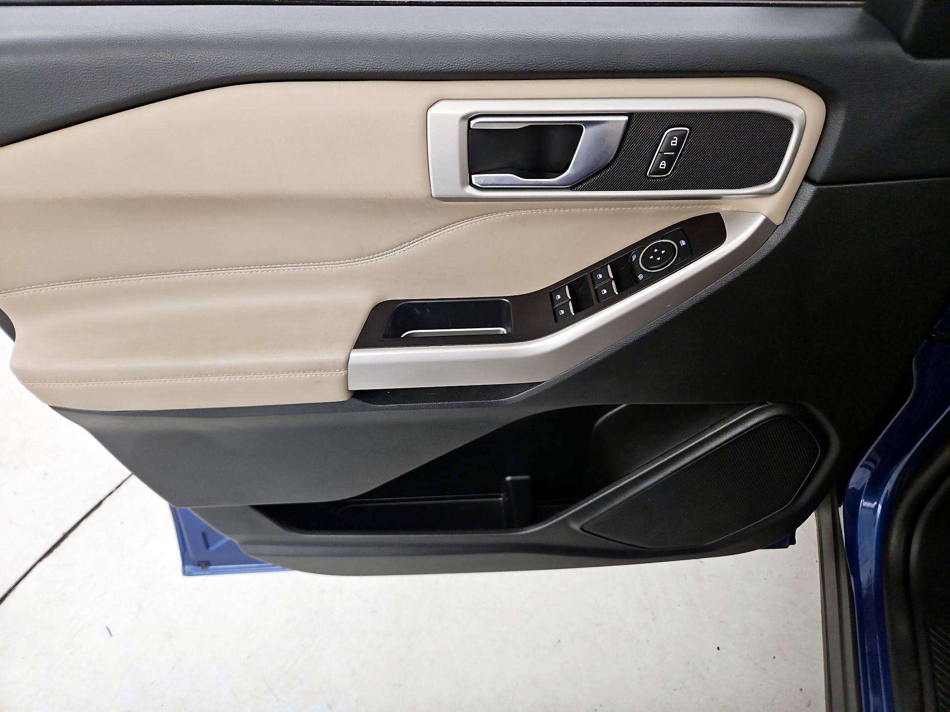 Thumbnail: 2023 Ford Explorer - 12
