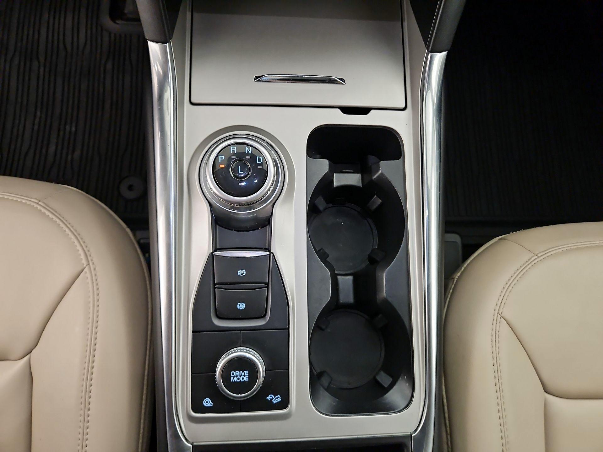Thumbnail: 2023 Ford Explorer - 18