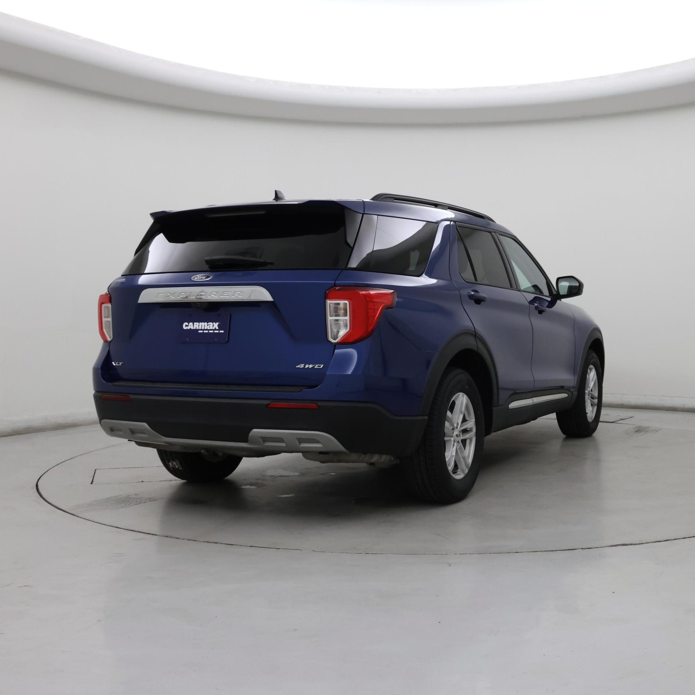 Thumbnail: 2023 Ford Explorer - 8