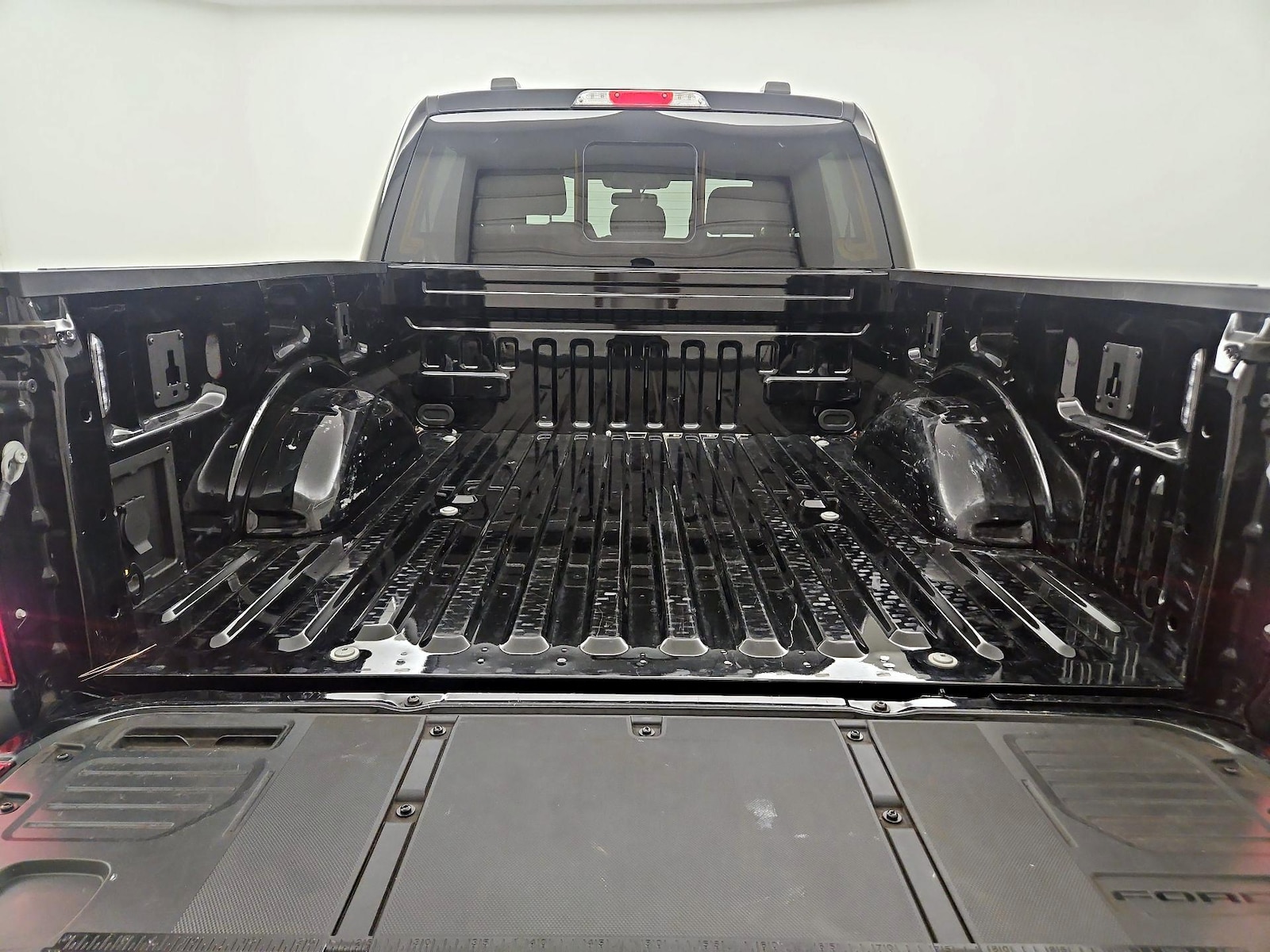 2023 Ford F-150 XLT - Photo 22
