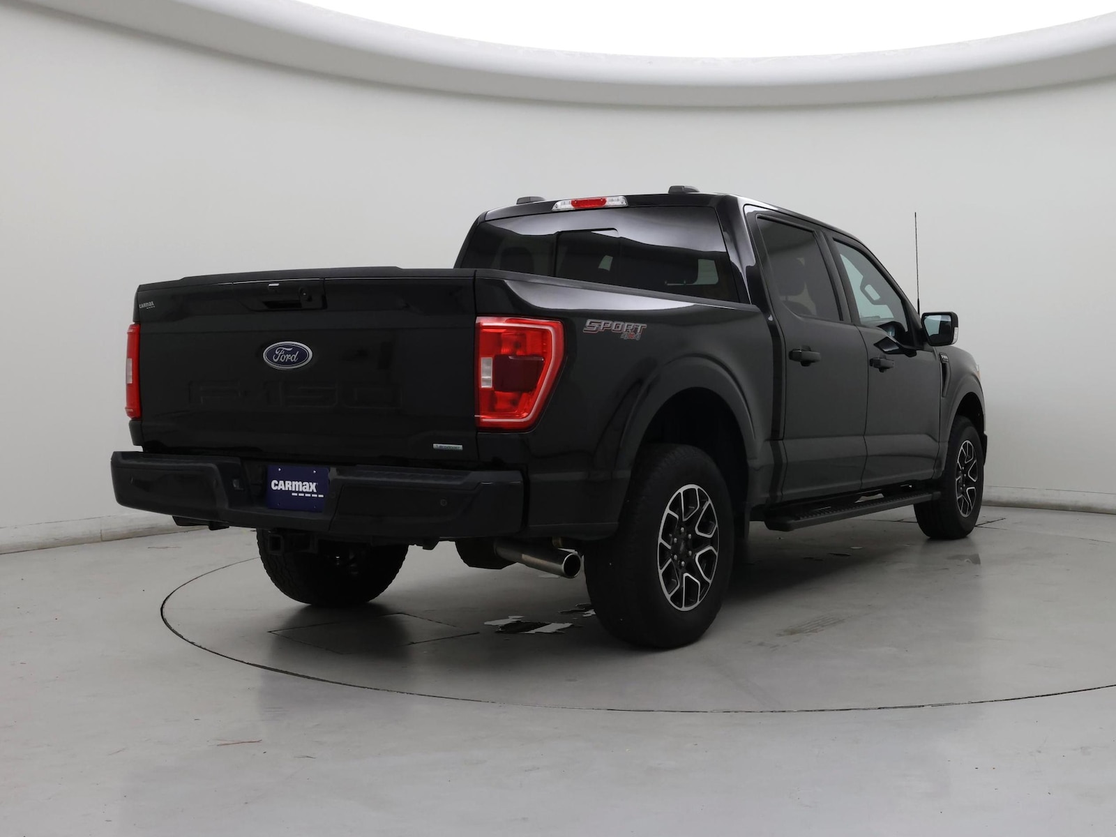 2023 Ford F-150 XLT - Photo 9