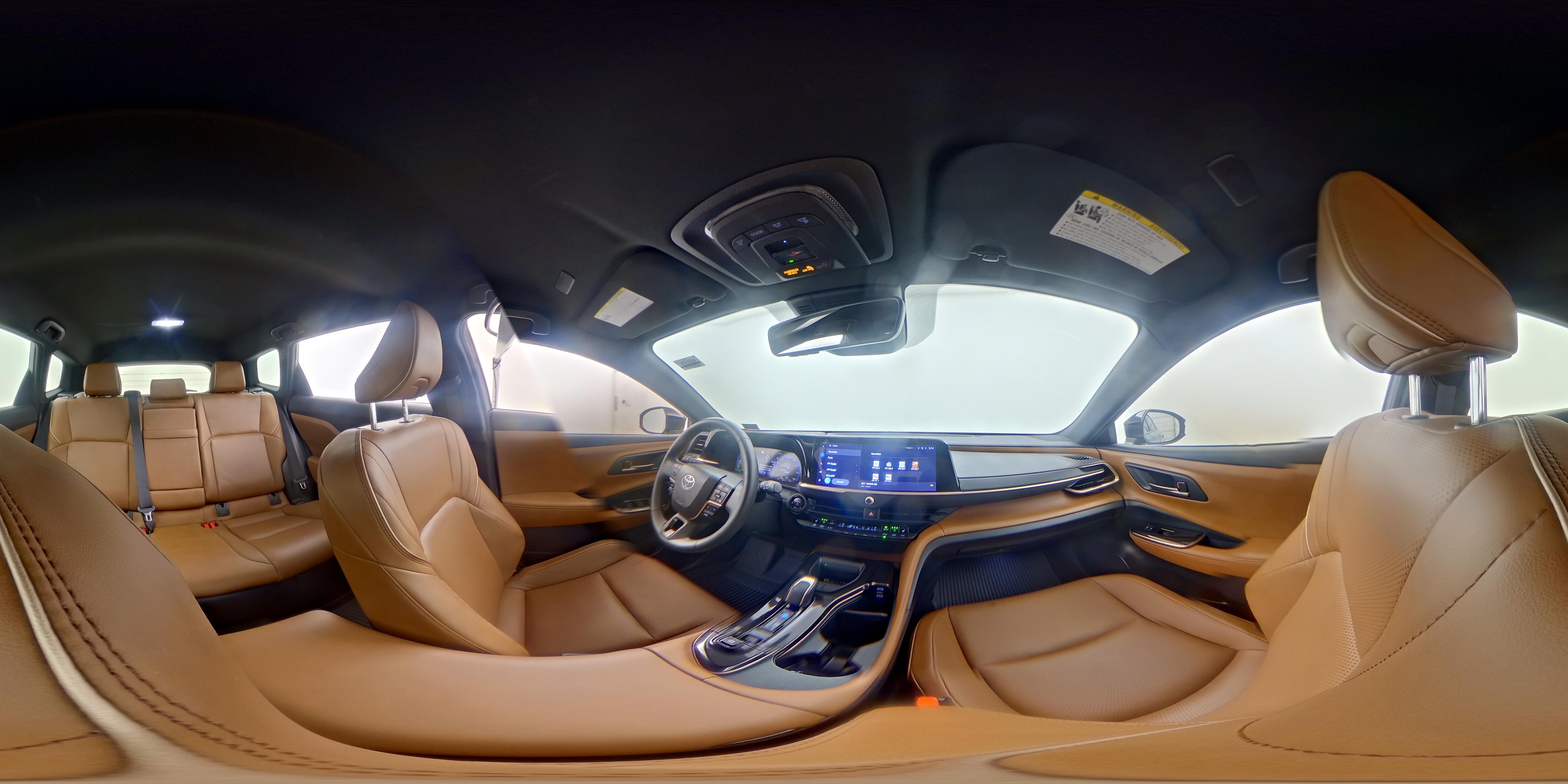 2025 Toyota Crown Signia XLE - Photo 24