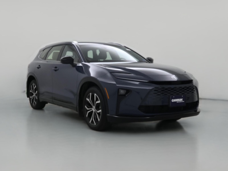 2025 Toyota Crown Signia XLE