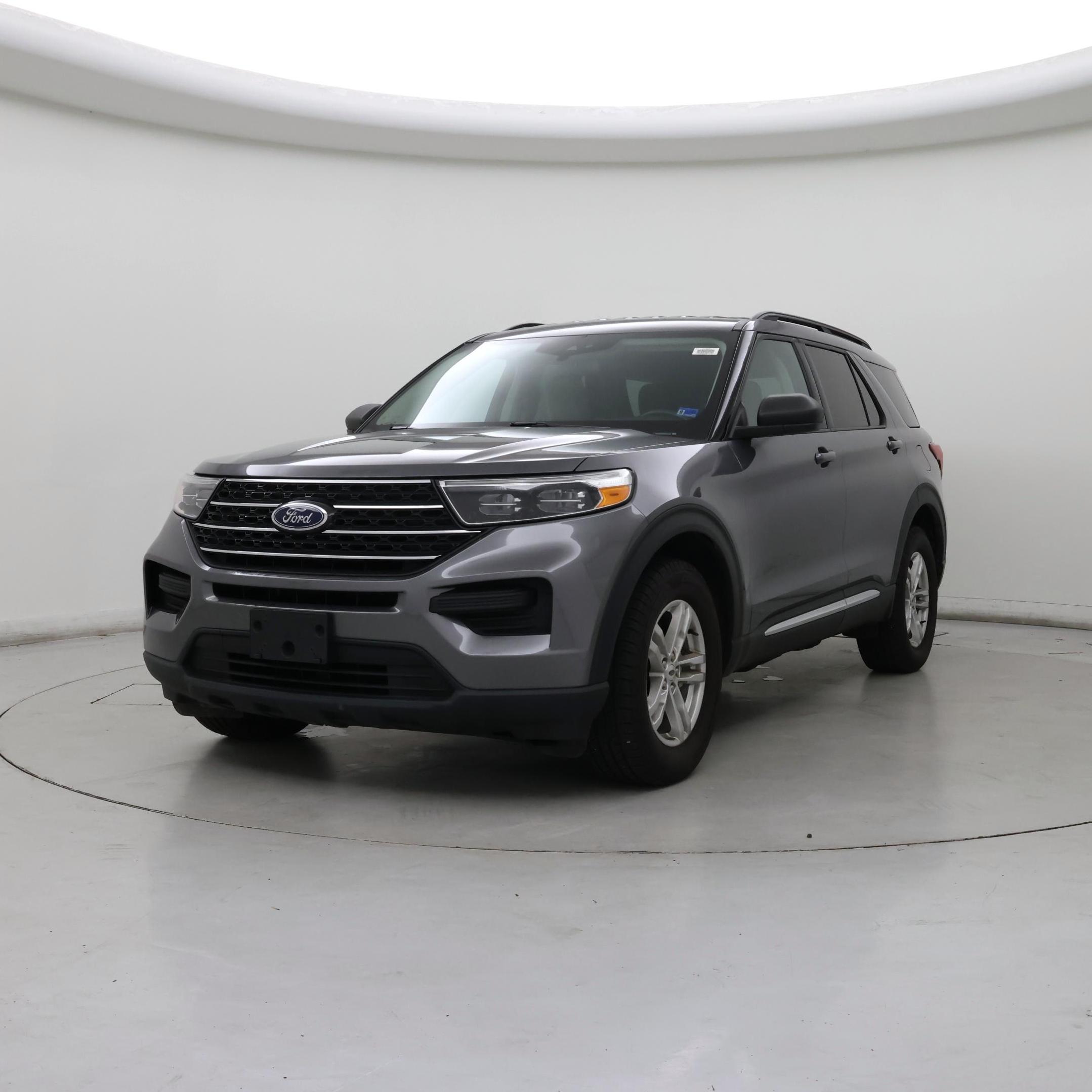 Thumbnail: 2022 Ford Explorer - 4