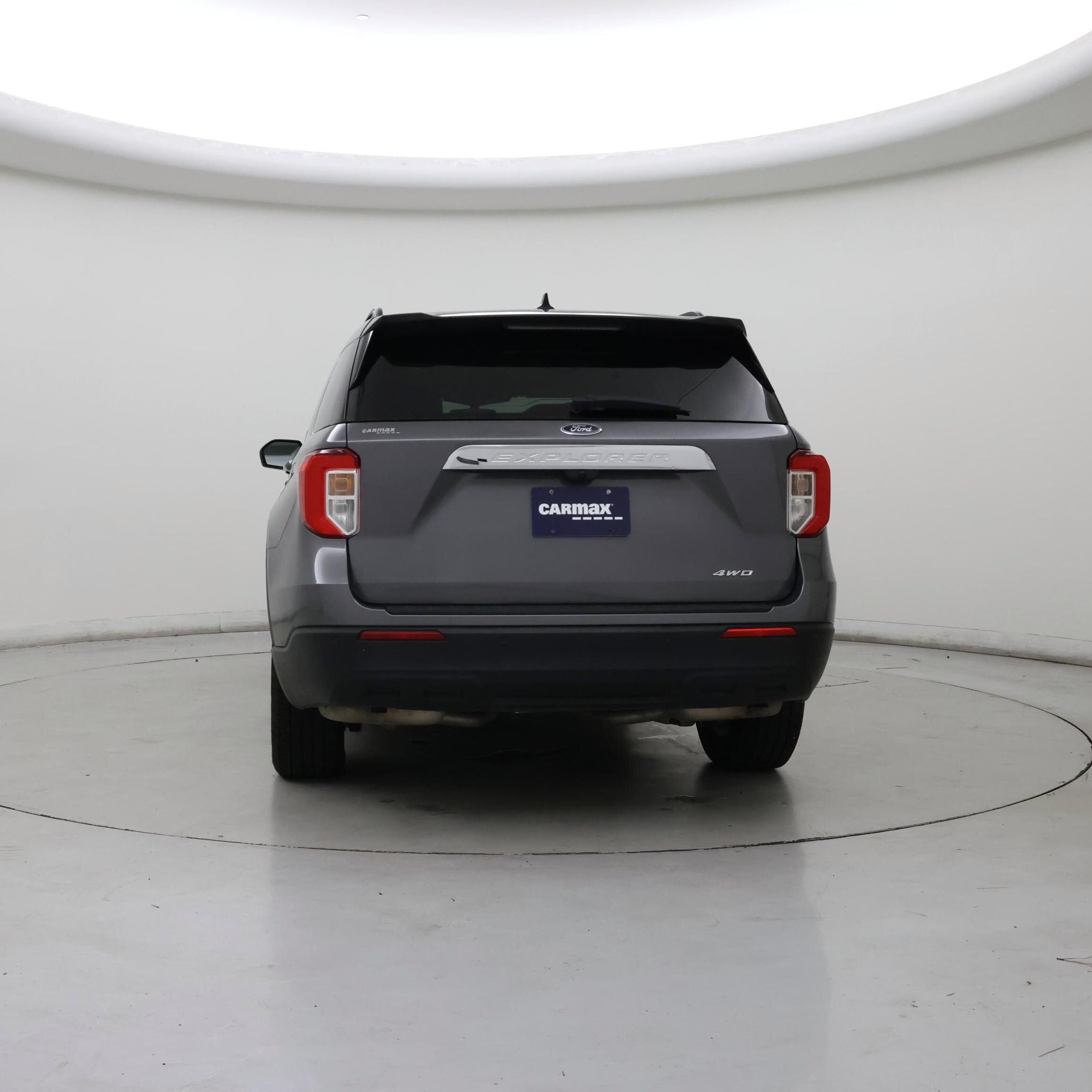 Thumbnail: 2022 Ford Explorer - 6