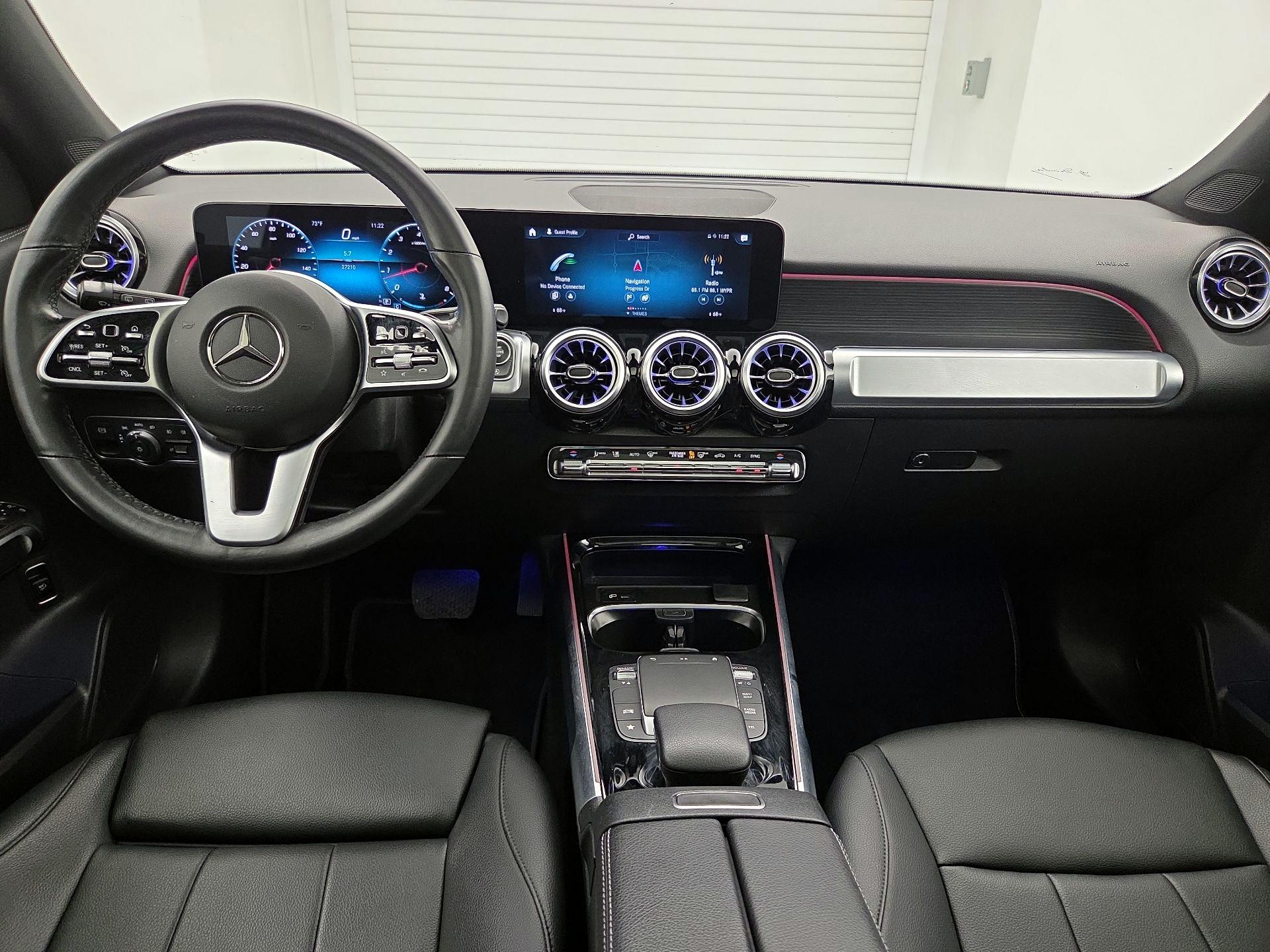 Thumbnail: 2022 Mercedes-Benz GLB - 9