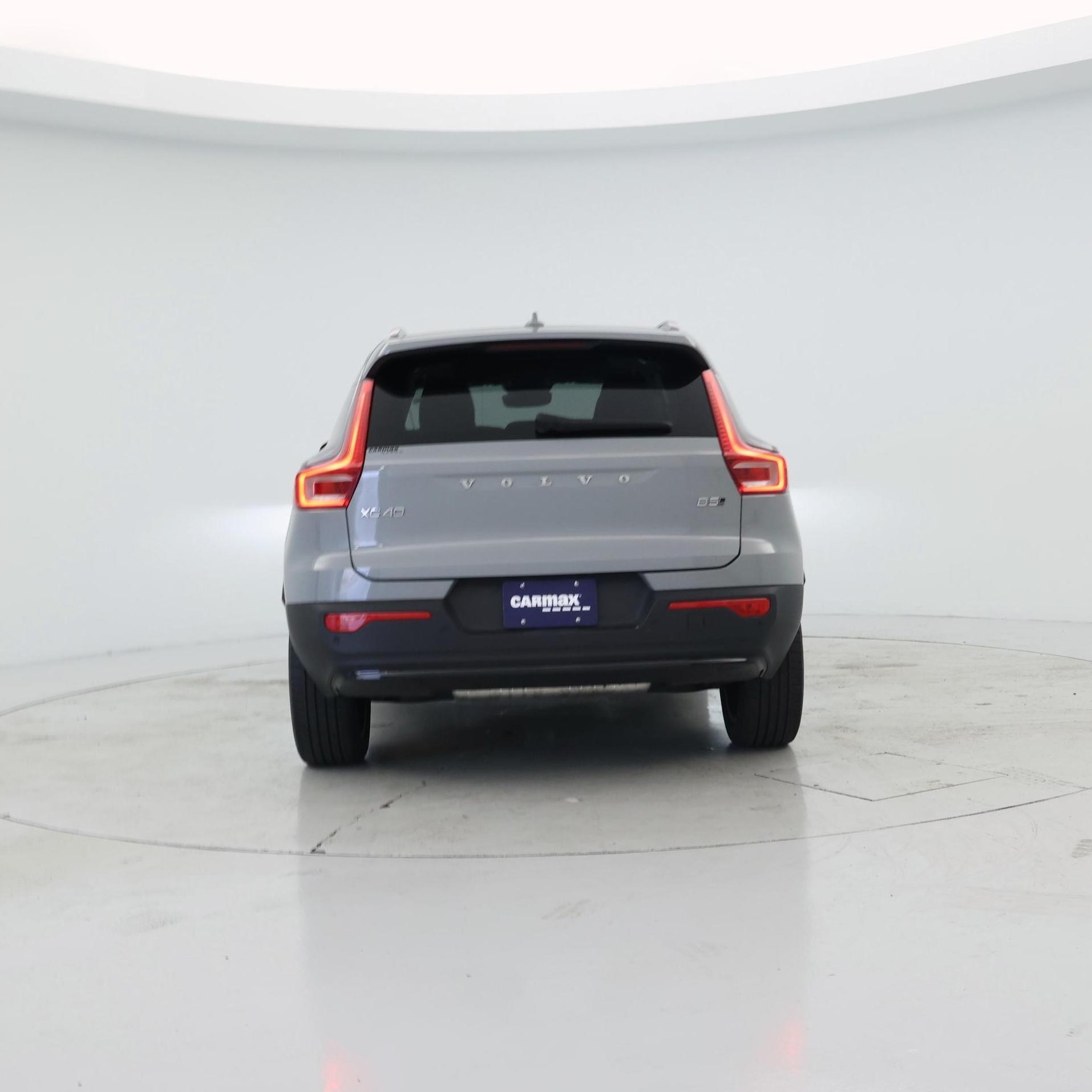 Thumbnail: 2024 Volvo XC40 - 6