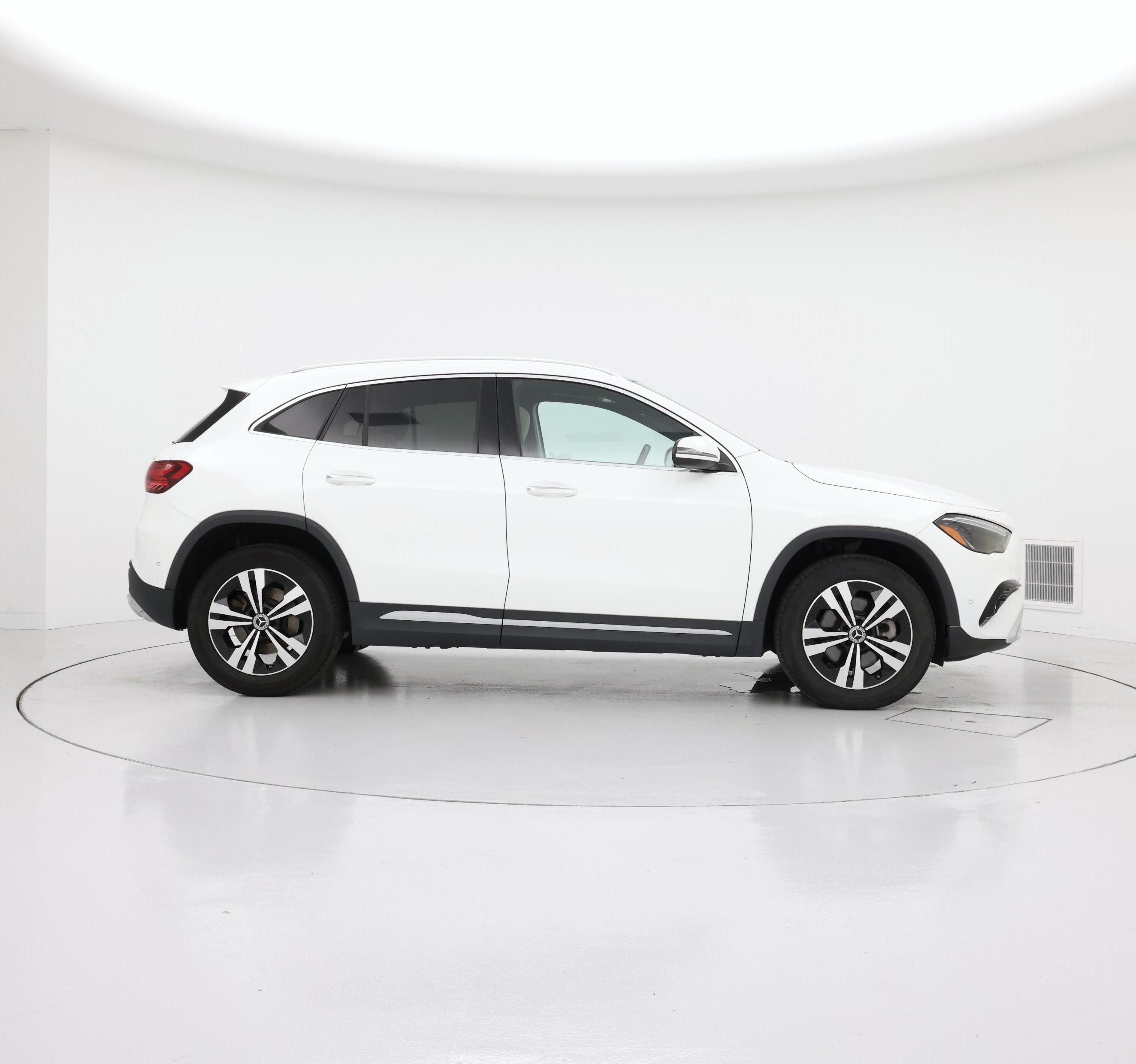 Thumbnail: 2024 Mercedes-Benz GLA - 7