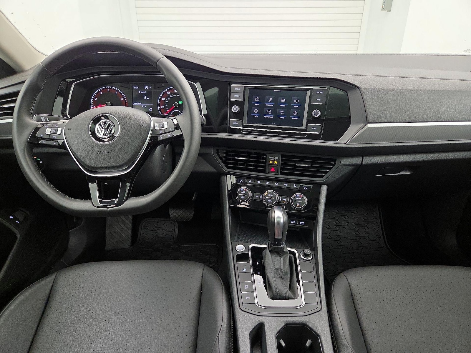 2020 Volkswagen Jetta SE - Photo 10