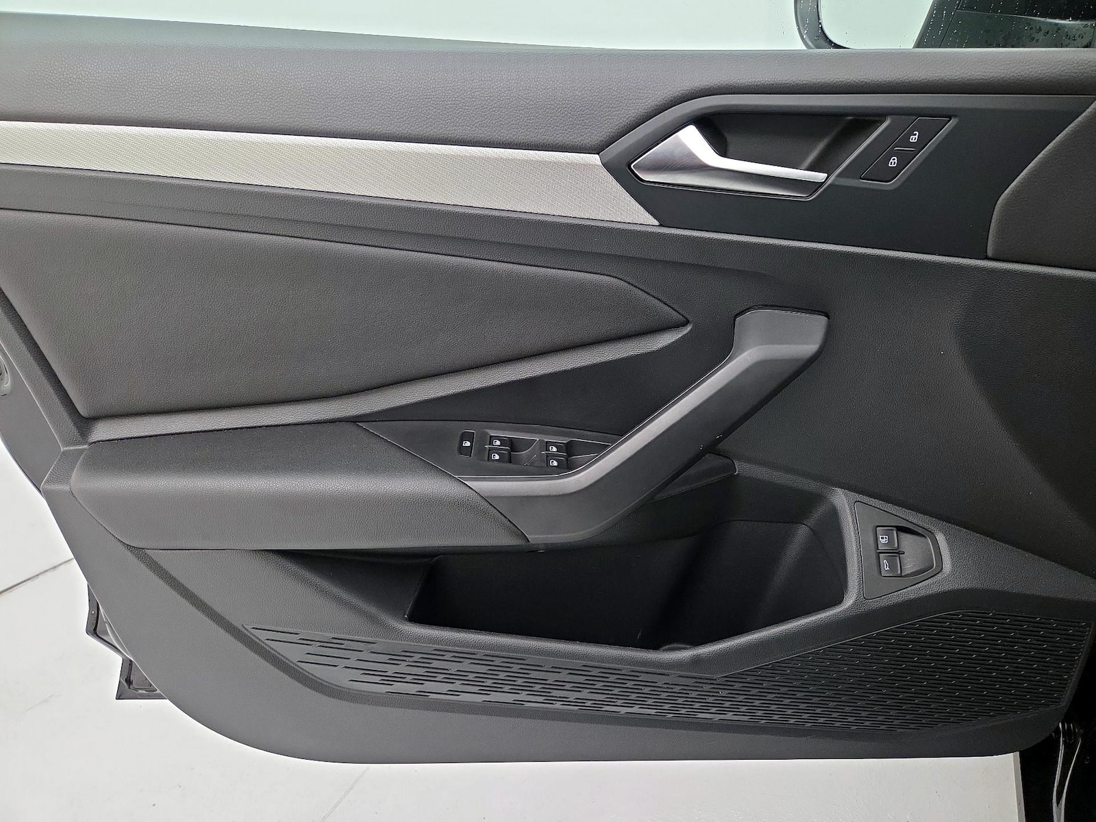 2020 Volkswagen Jetta SE - Photo 13