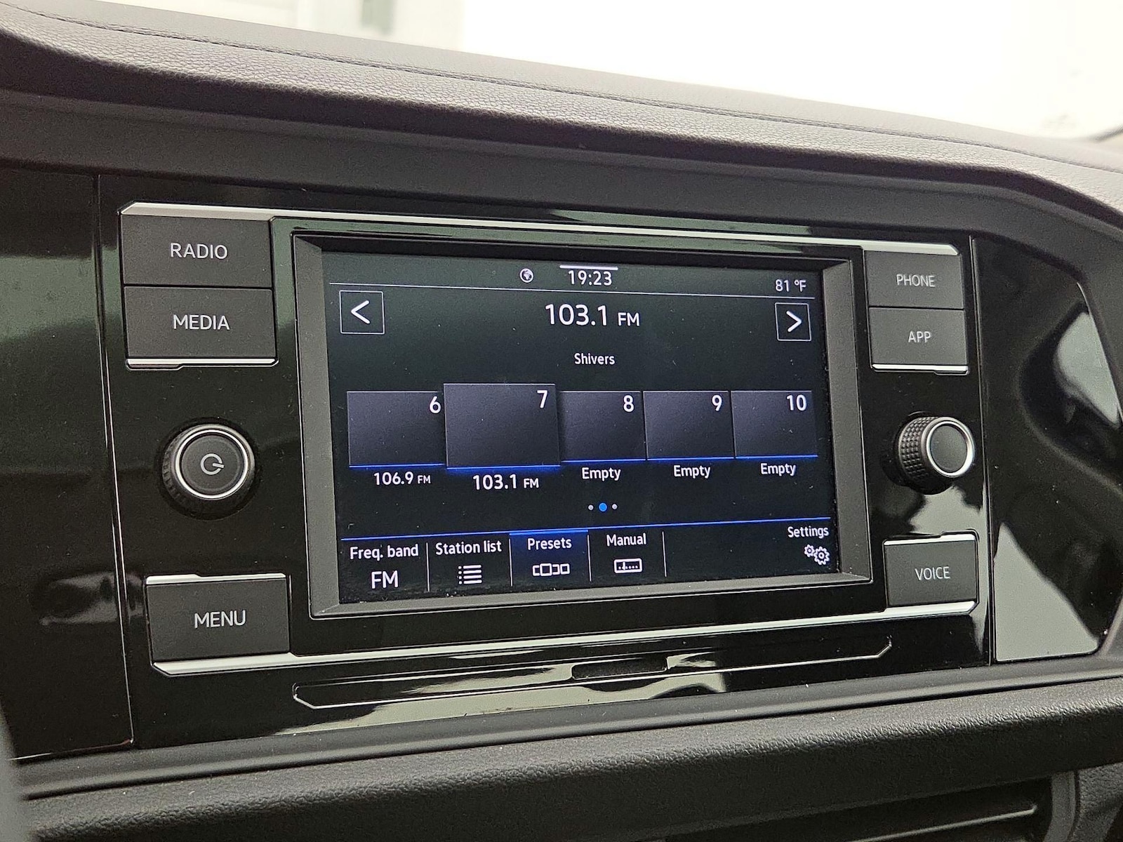 2020 Volkswagen Jetta SE - Photo 16