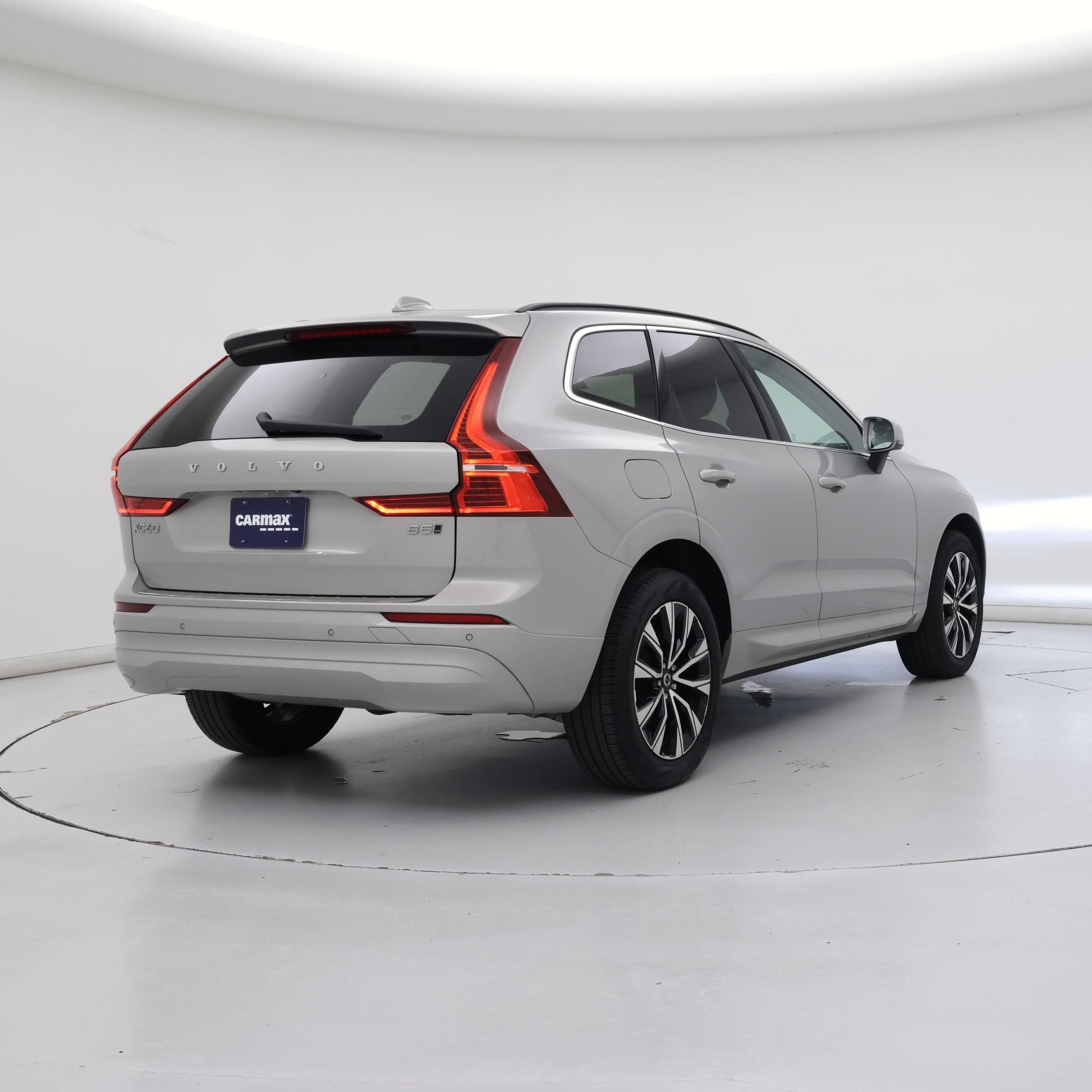 Thumbnail: 2023 Volvo XC60 - 8