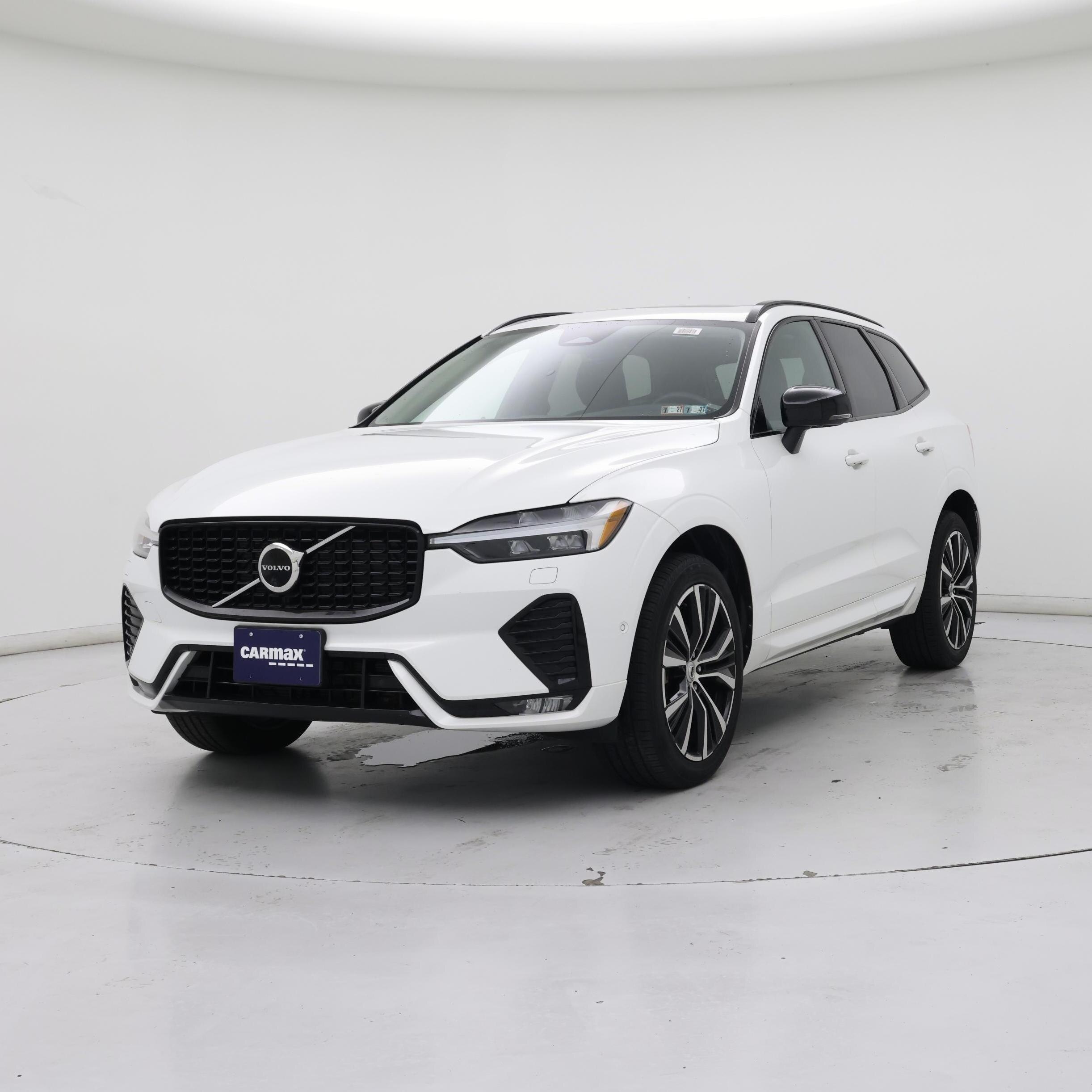 Thumbnail: 2023 Volvo XC60 - 4