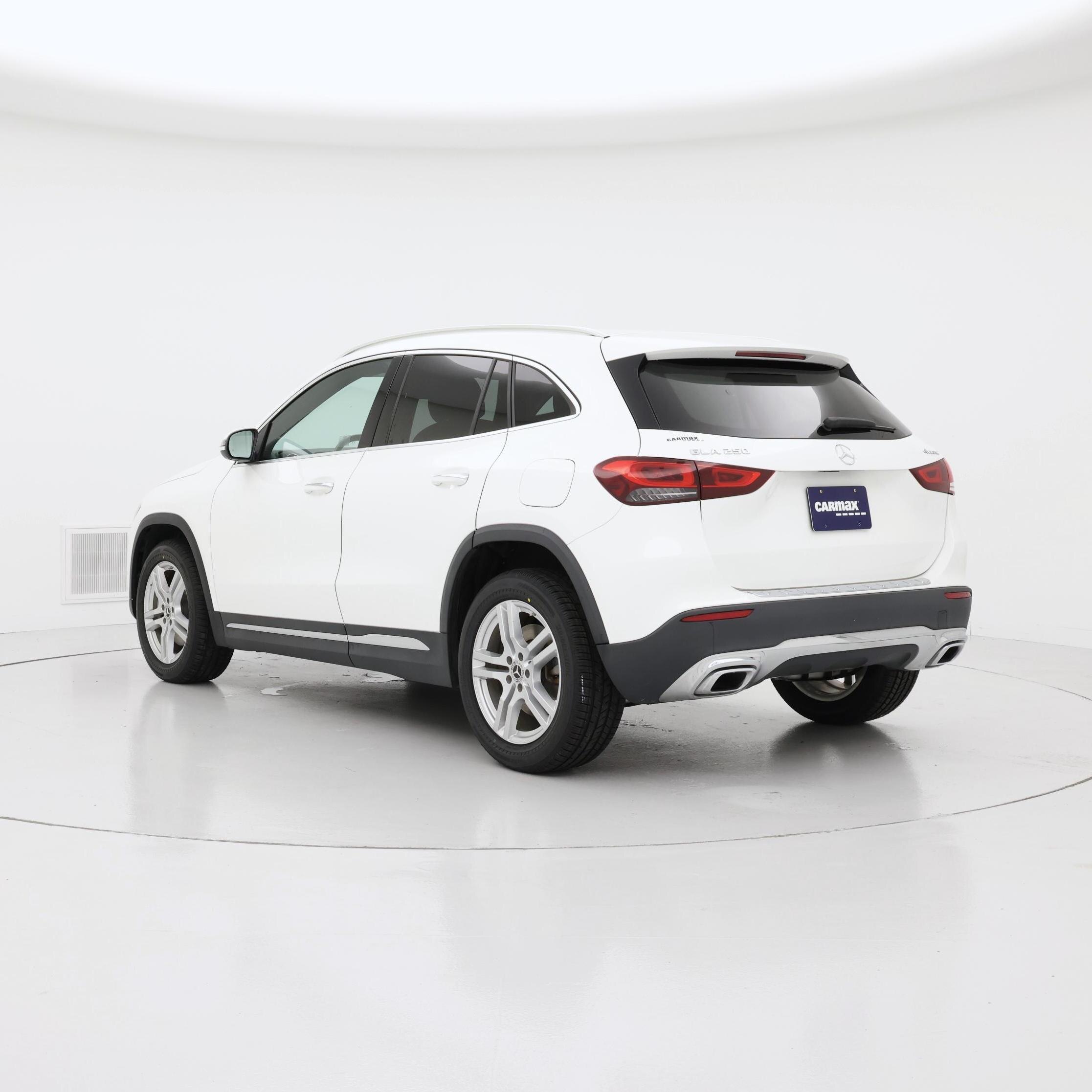 Thumbnail: 2023 Mercedes-Benz GLA - 2