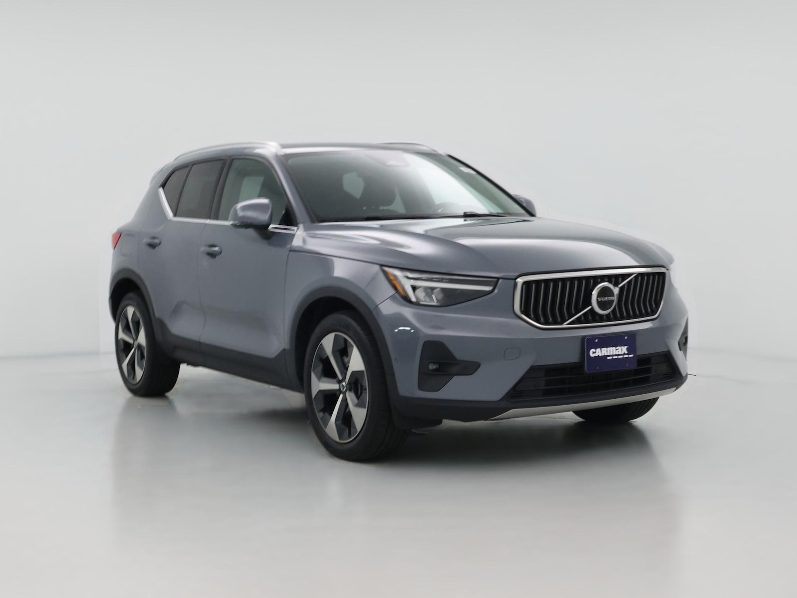 2023 Volvo XC40