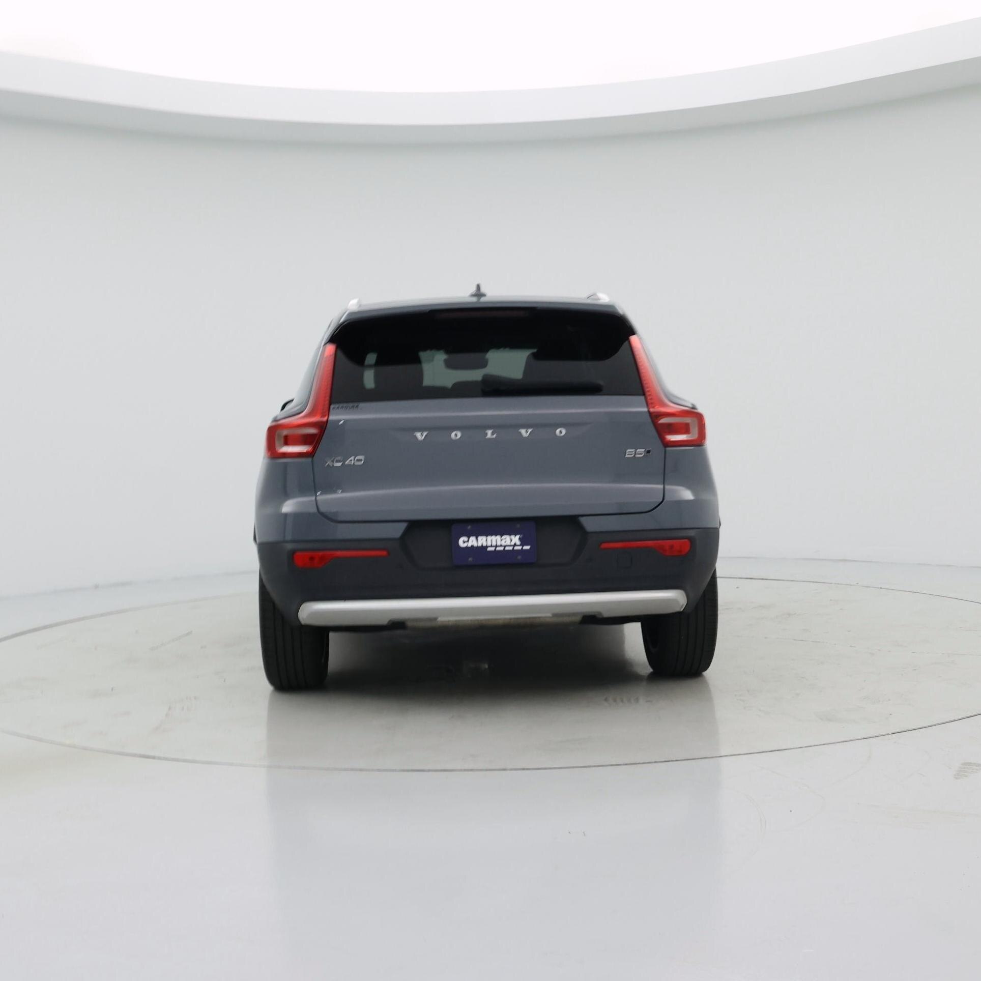 Thumbnail: 2023 Volvo XC40 - 6