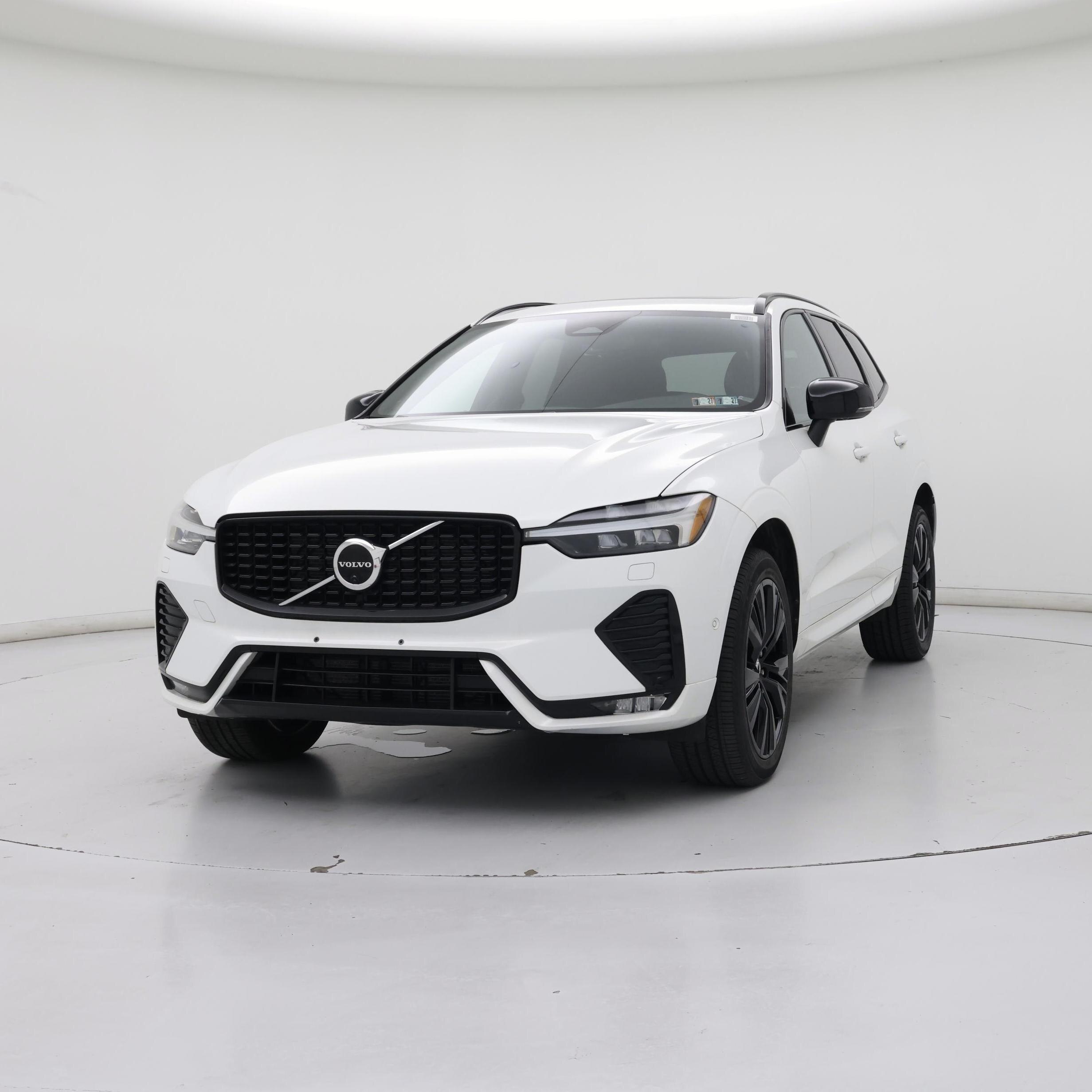 Thumbnail: 2023 Volvo XC60 - 4