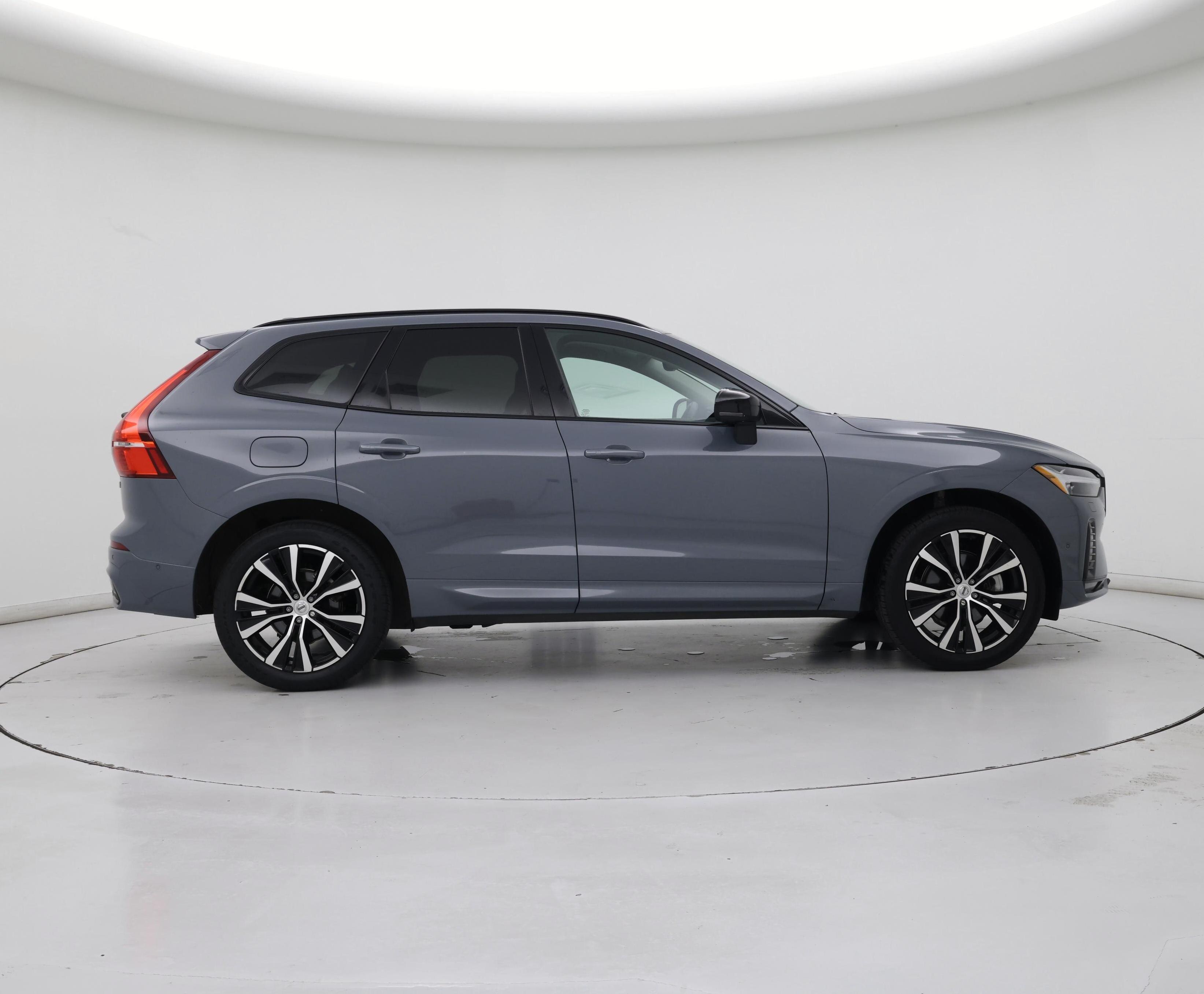 Thumbnail: 2024 Volvo XC60 - 7