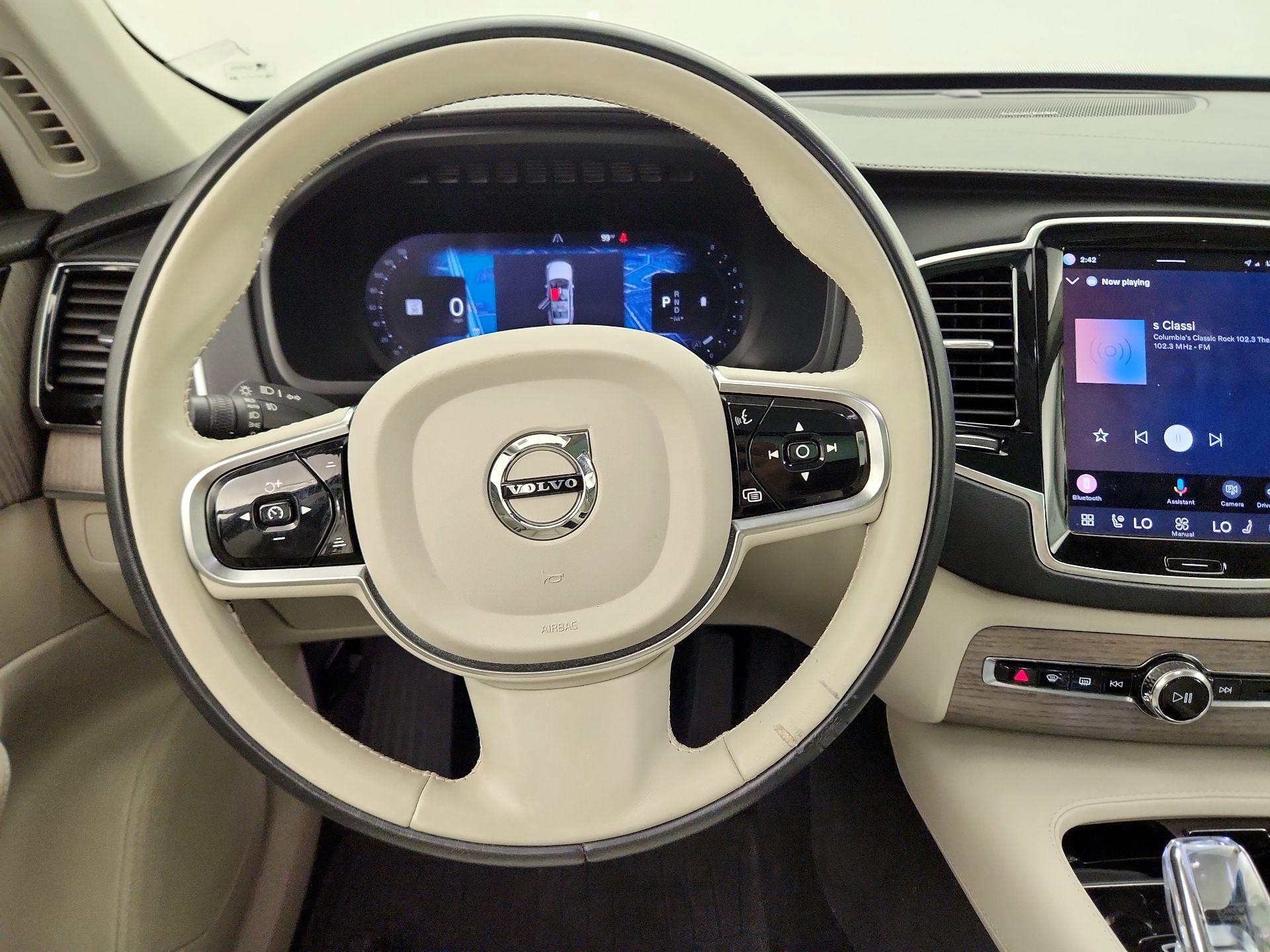 Thumbnail: 2023 Volvo XC90 - 10
