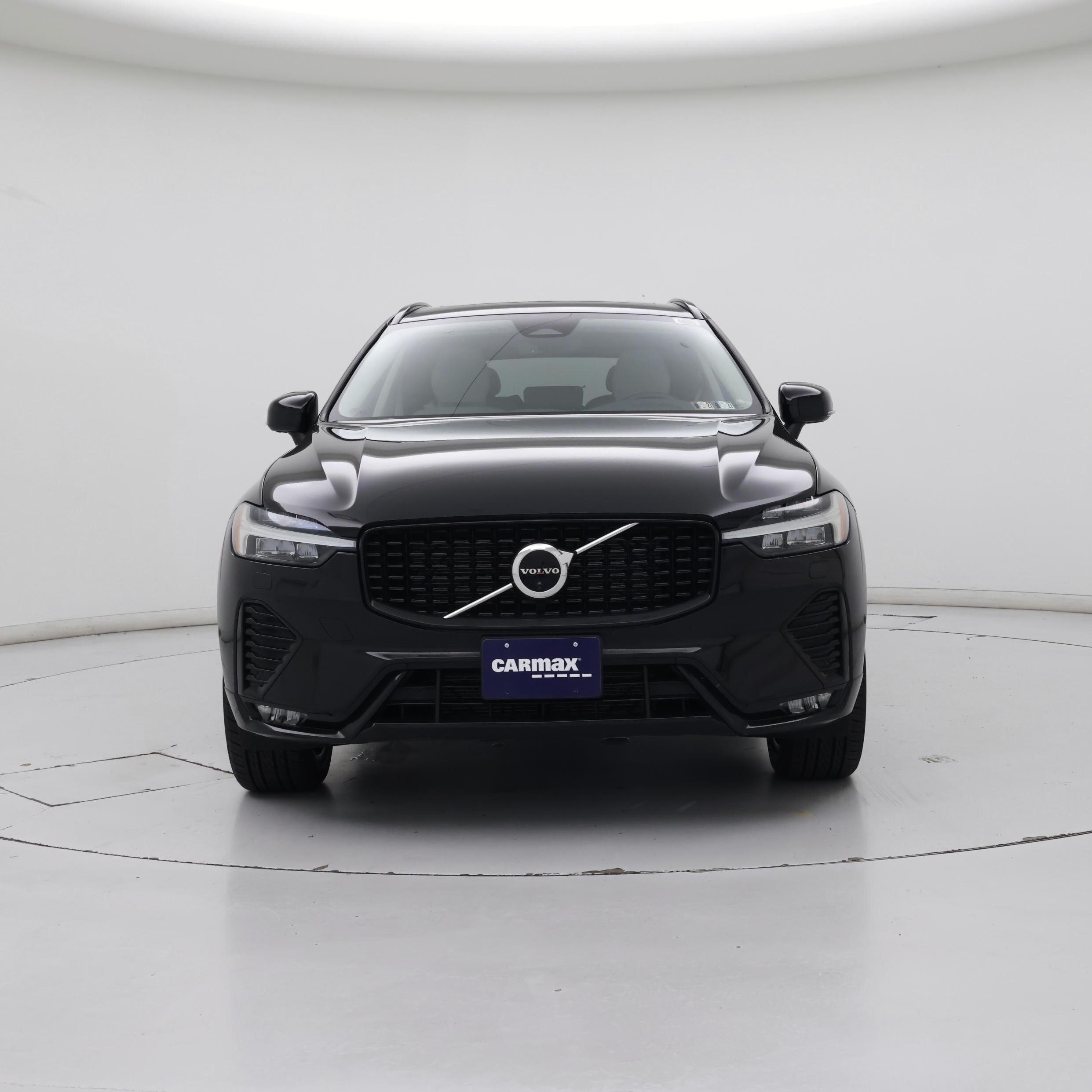 Thumbnail: 2023 Volvo XC60 - 5