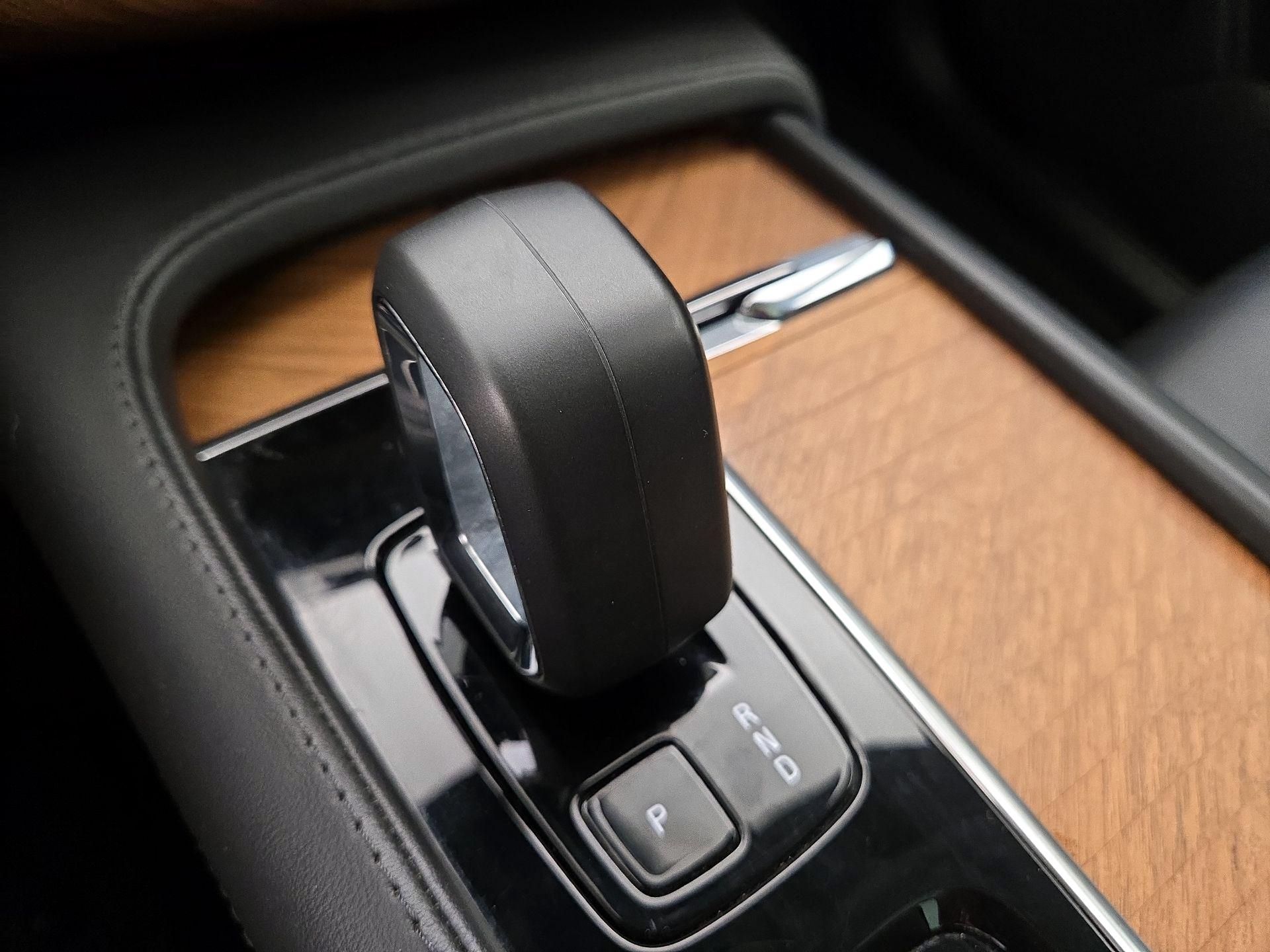 Thumbnail: 2023 Volvo XC90 - 18