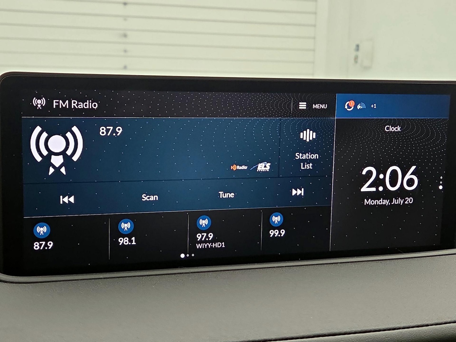 2023 Acura MDX Technology Package - Photo 17