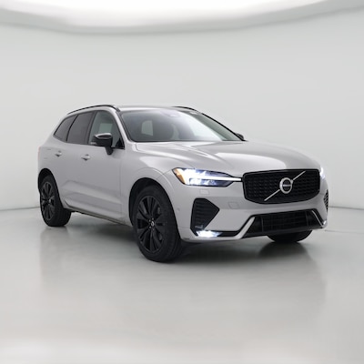 2023 Volvo XC60 B5 Plus Dark Theme