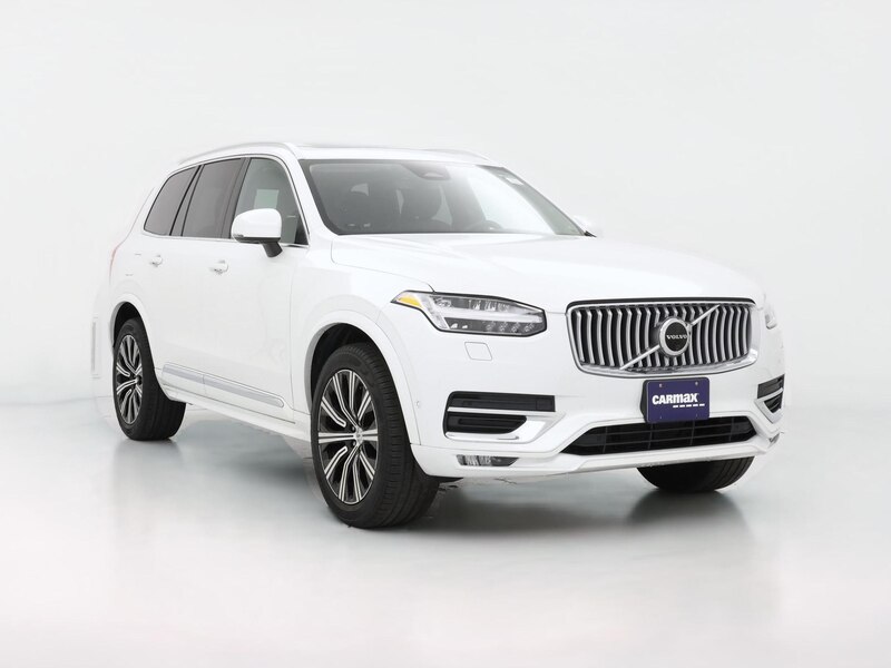 2023 Volvo XC90 B6 Plus