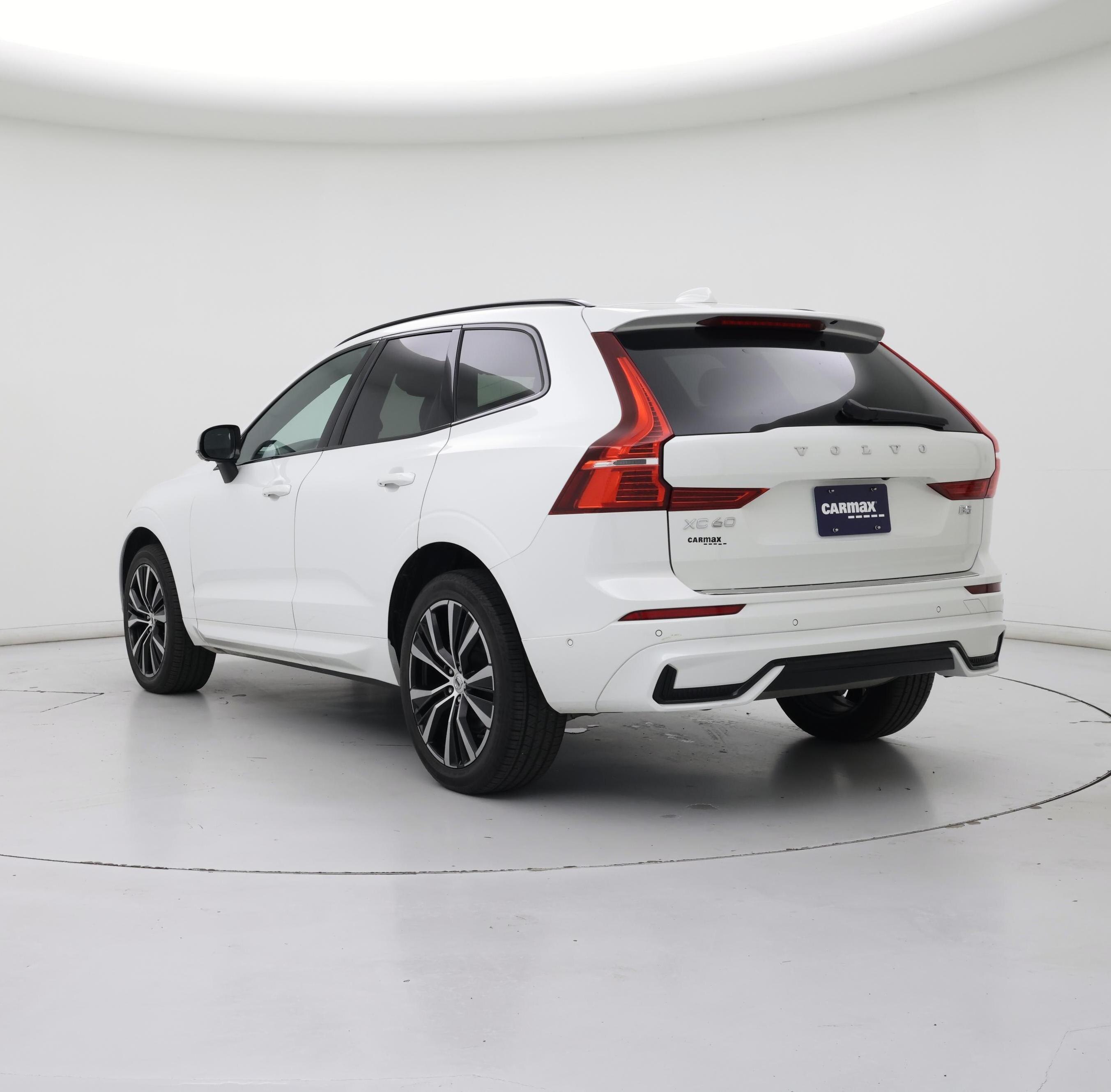Thumbnail: 2024 Volvo XC60 - 2