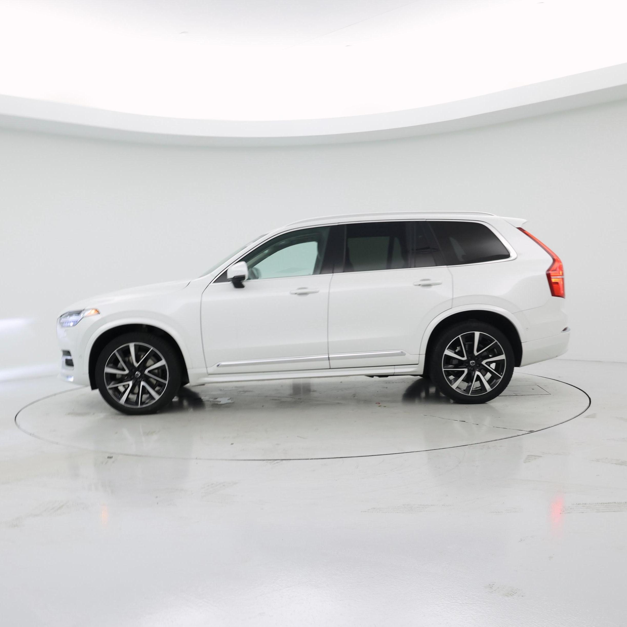 Thumbnail: 2023 Volvo XC90 - 3