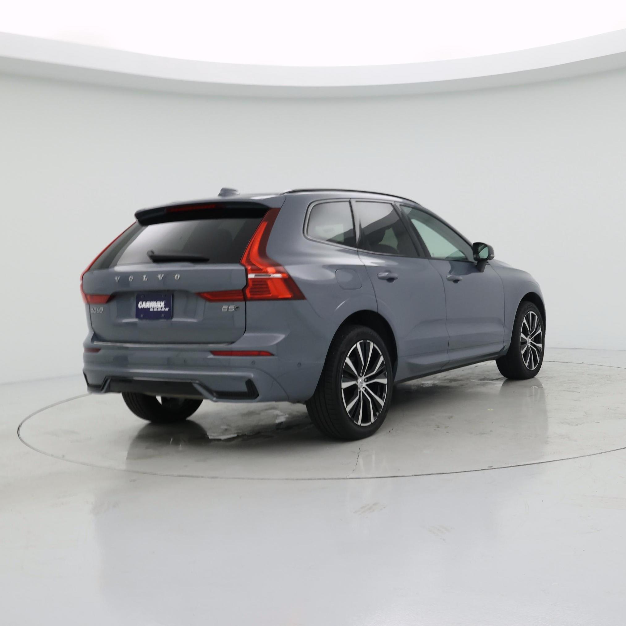 Thumbnail: 2024 Volvo XC60 - 8