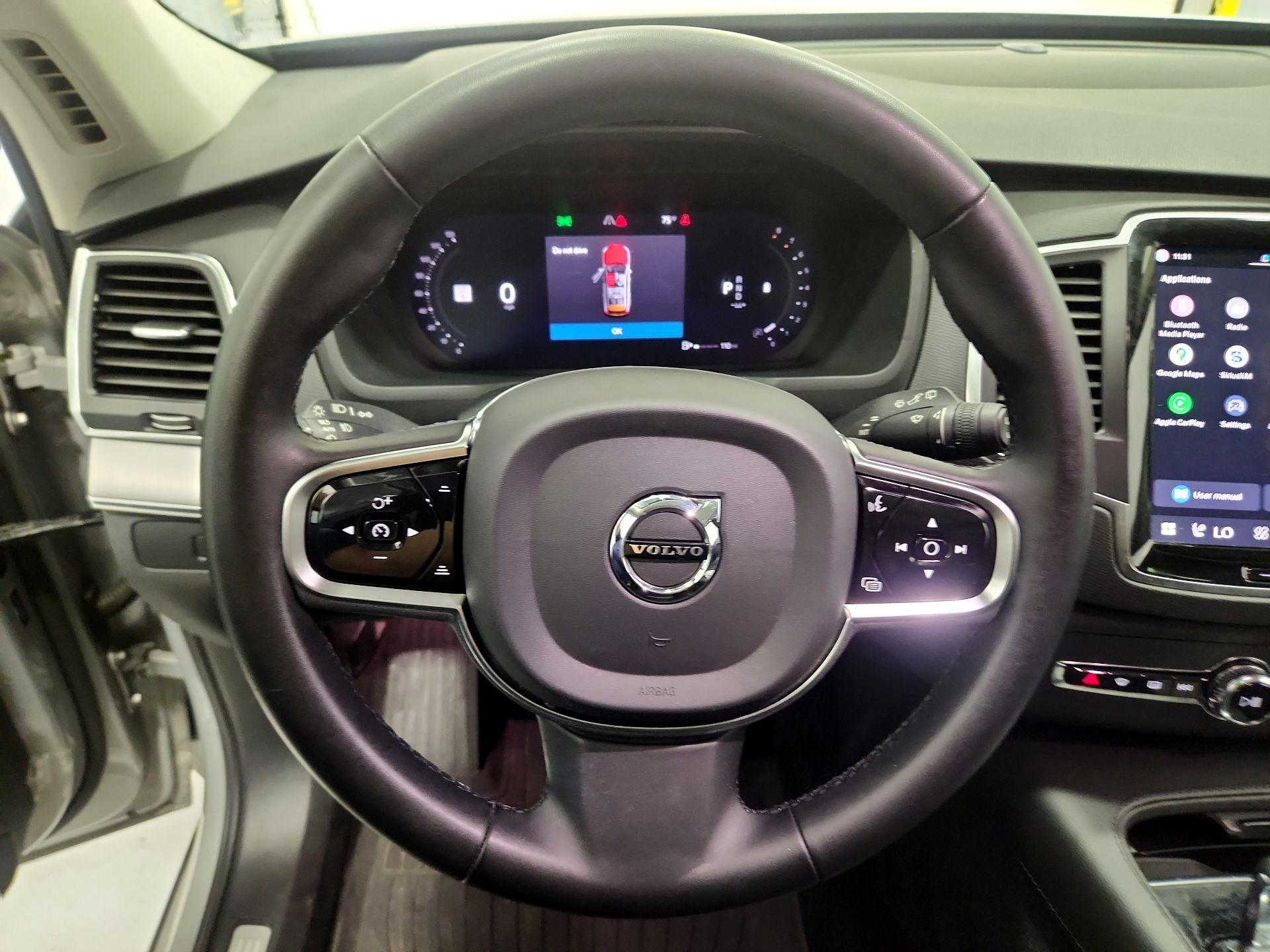 Thumbnail: 2023 Volvo XC90 - 10