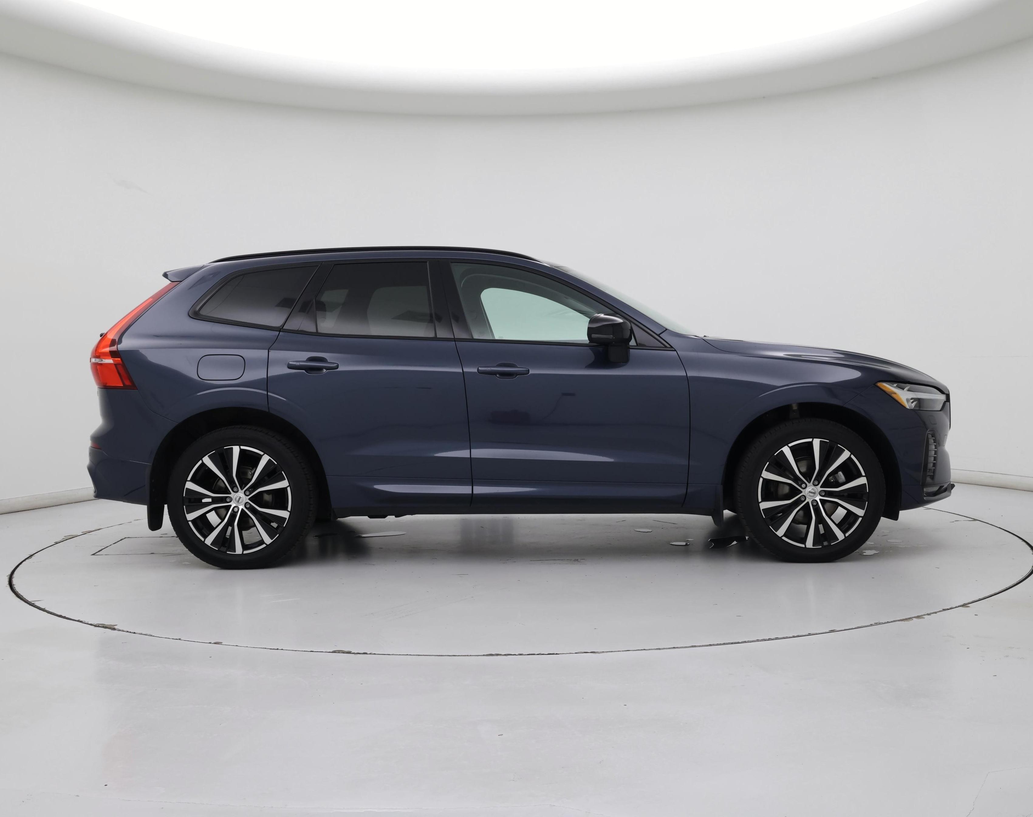 Thumbnail: 2024 Volvo XC60 - 7