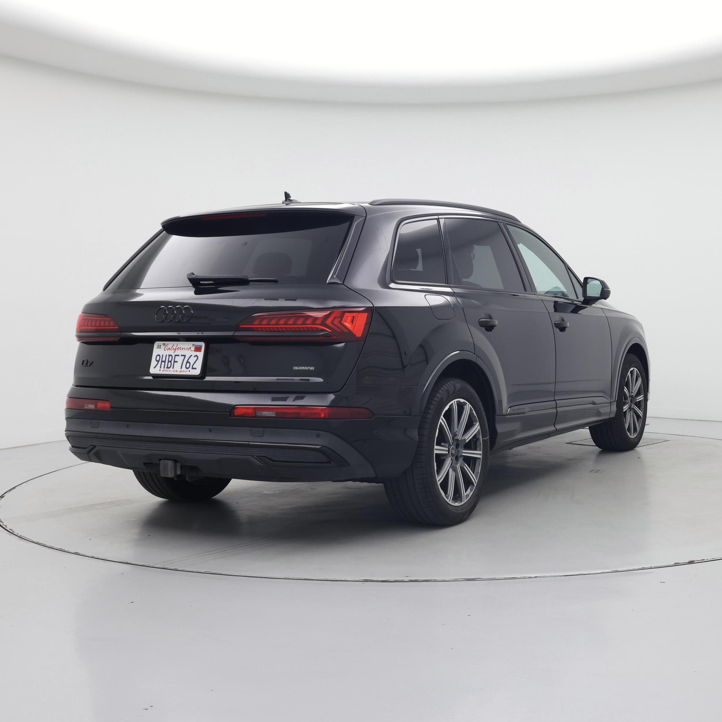 Thumbnail: 2023 Audi Q7 - 8
