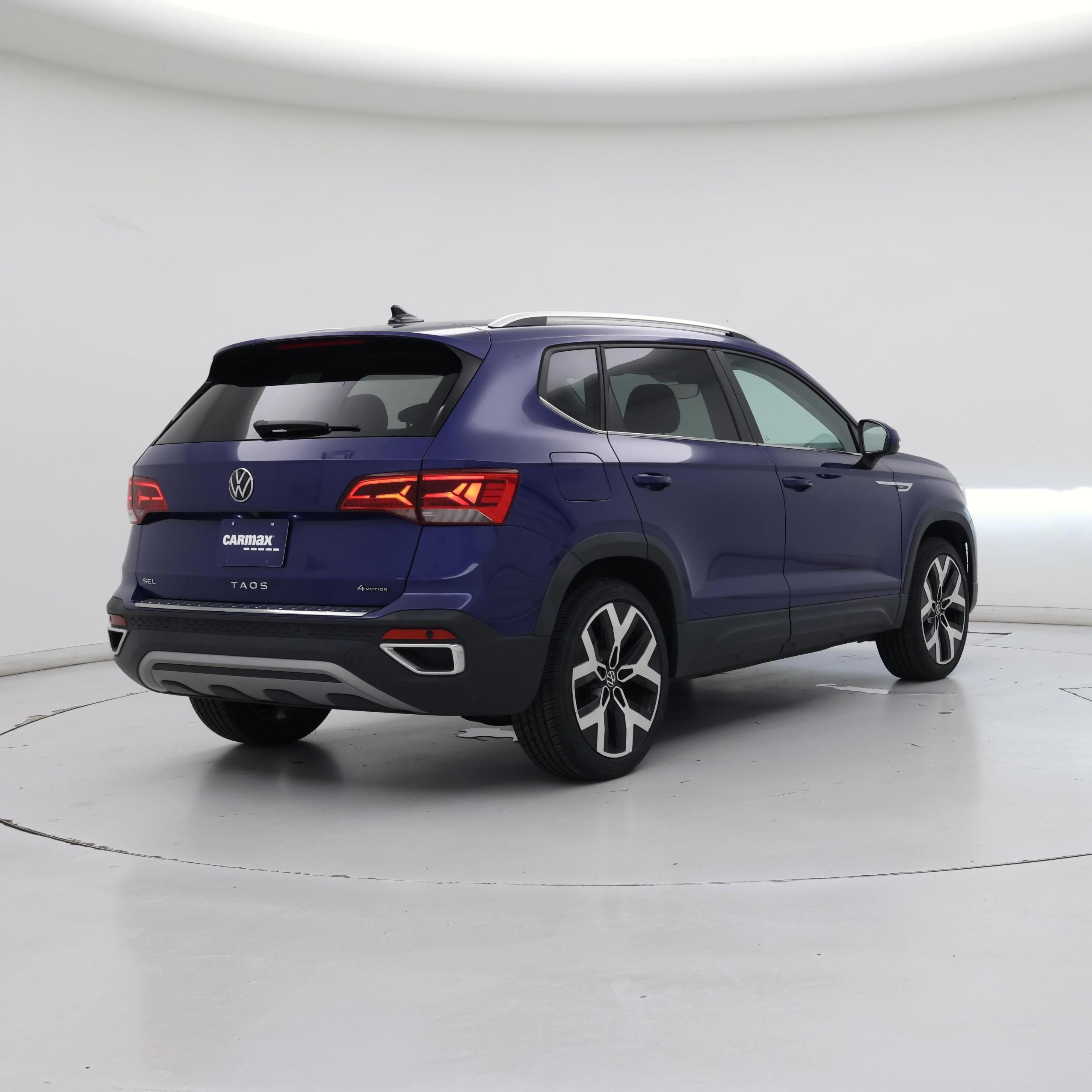 Thumbnail: 2023 Volkswagen Taos - 8
