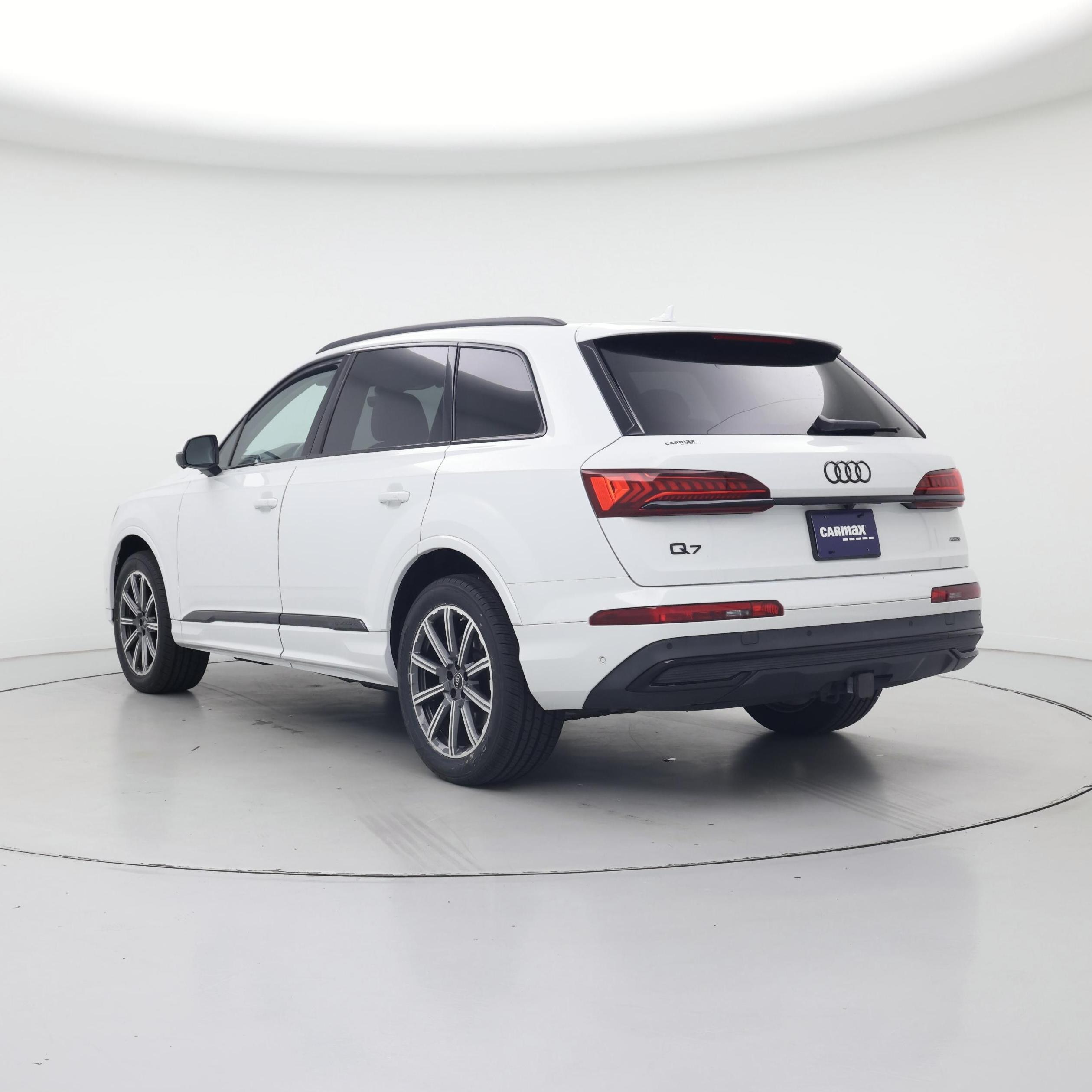 Thumbnail: 2023 Audi Q7 - 2