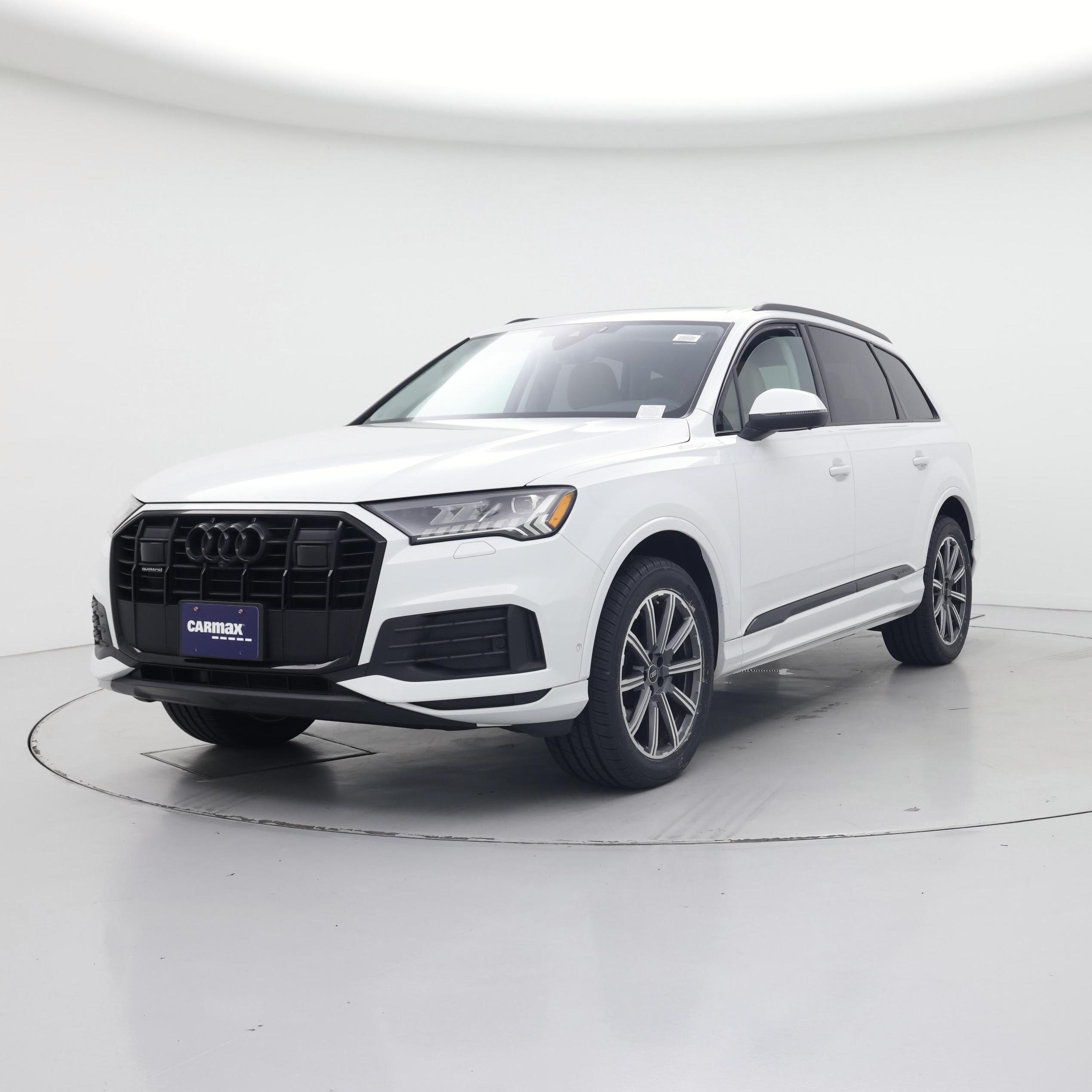 Thumbnail: 2023 Audi Q7 - 4