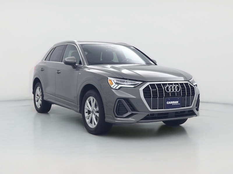 2023 Audi Q3 Premium