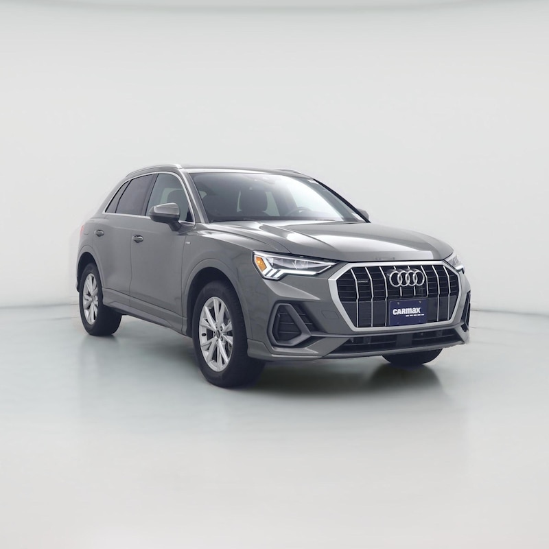 2023 Audi Q3 Premium