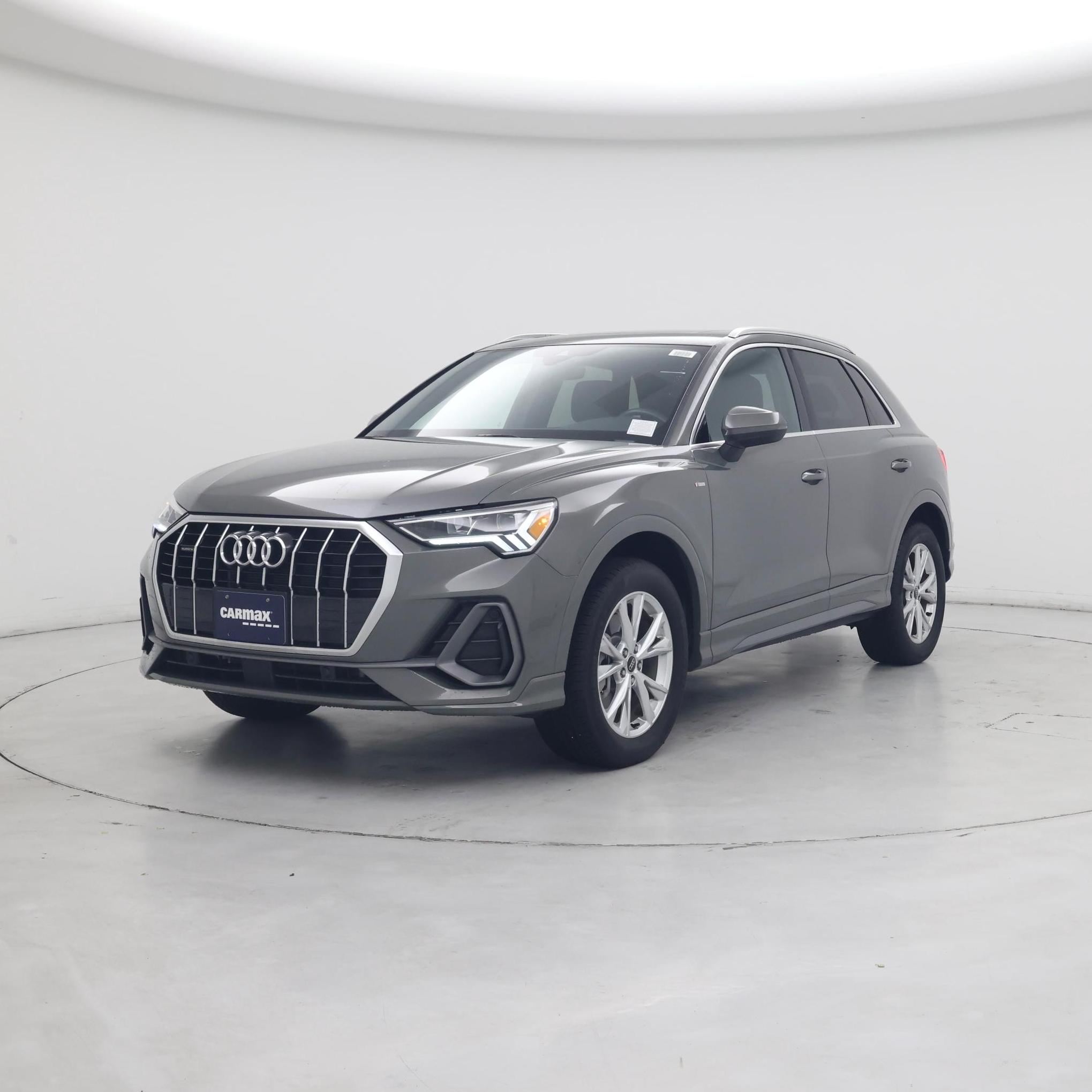 Thumbnail: 2023 Audi Q3 - 4