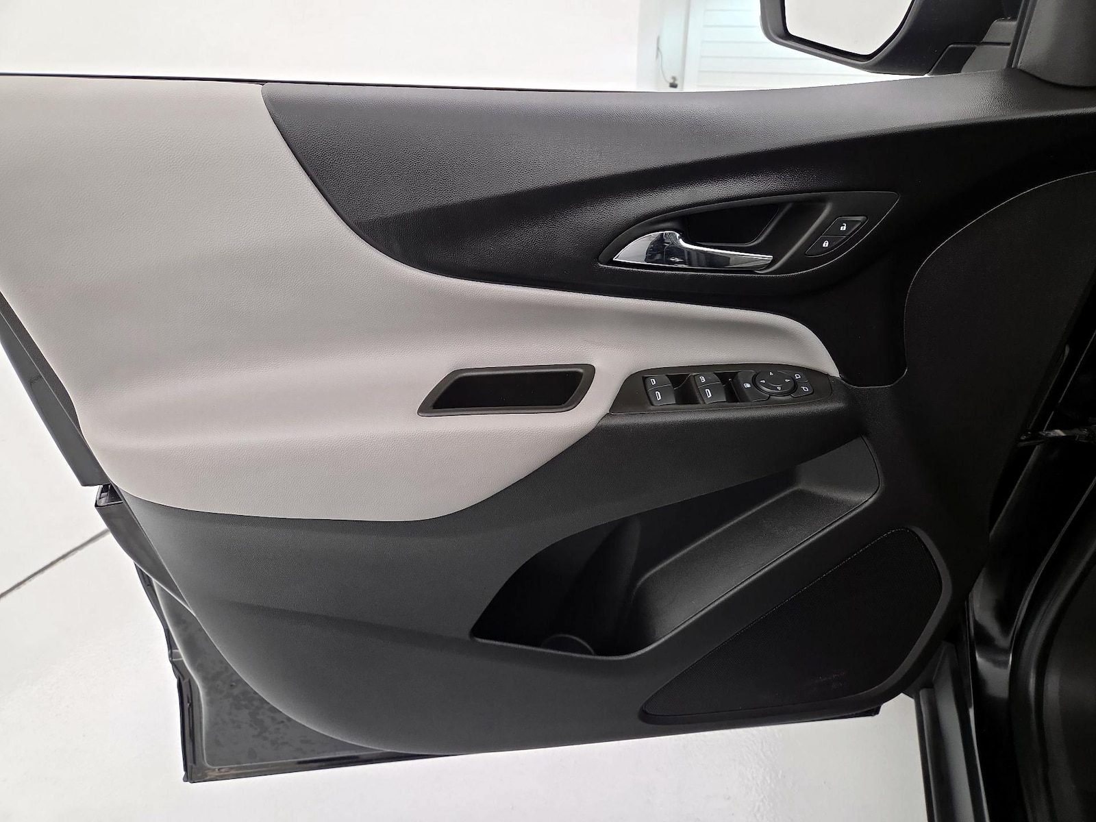 2024 Chevrolet Equinox LS - Photo 13