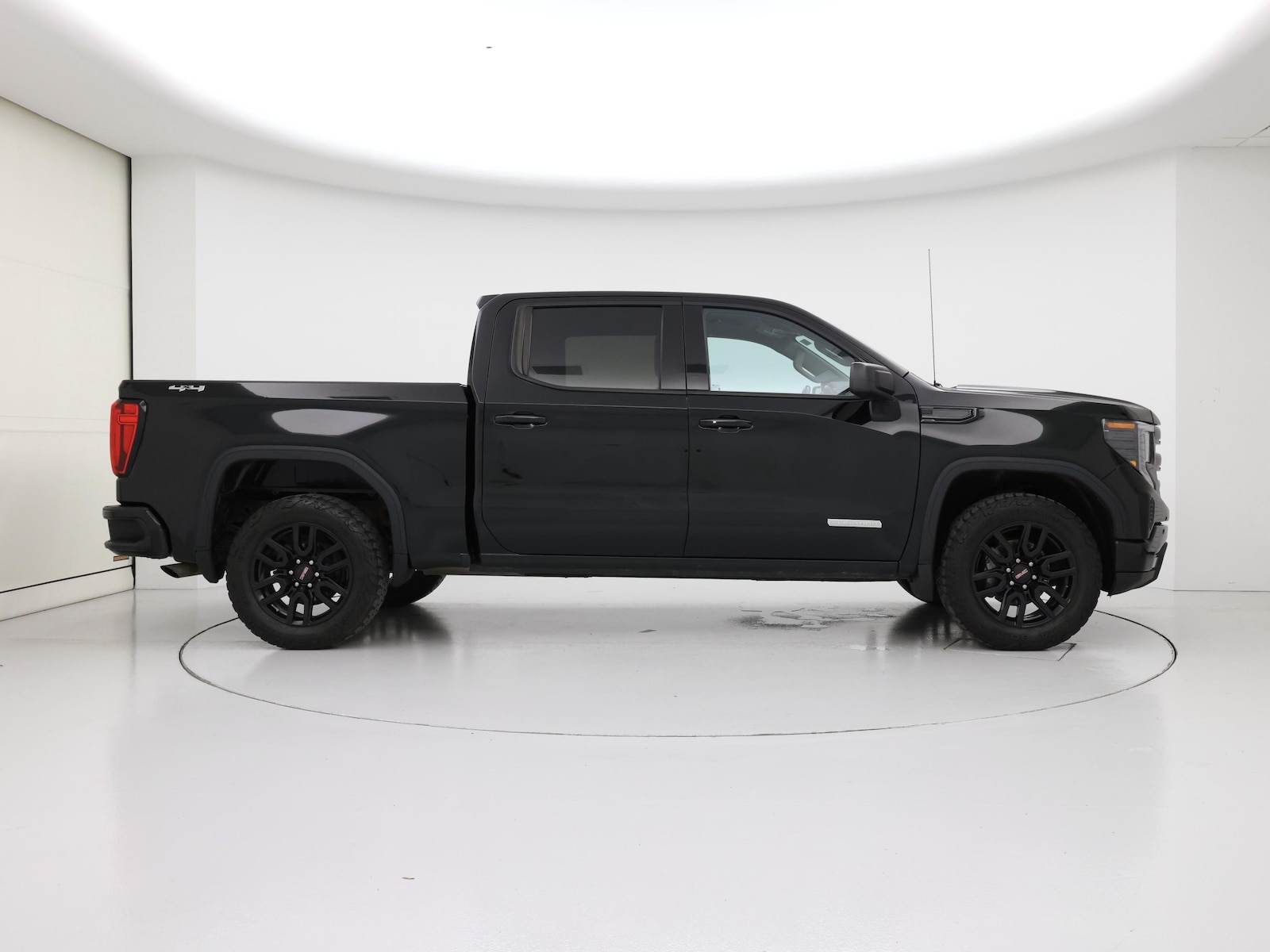 2023 GMC Sierra 1500 Elevation - Photo 8